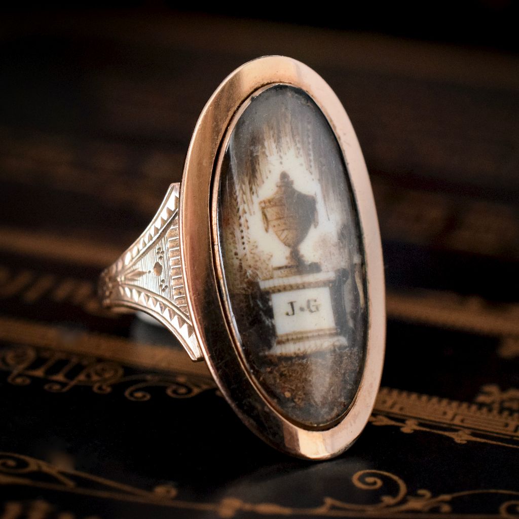 Georgian Sepia 12ct Gold Mourning Ring Circa 1790