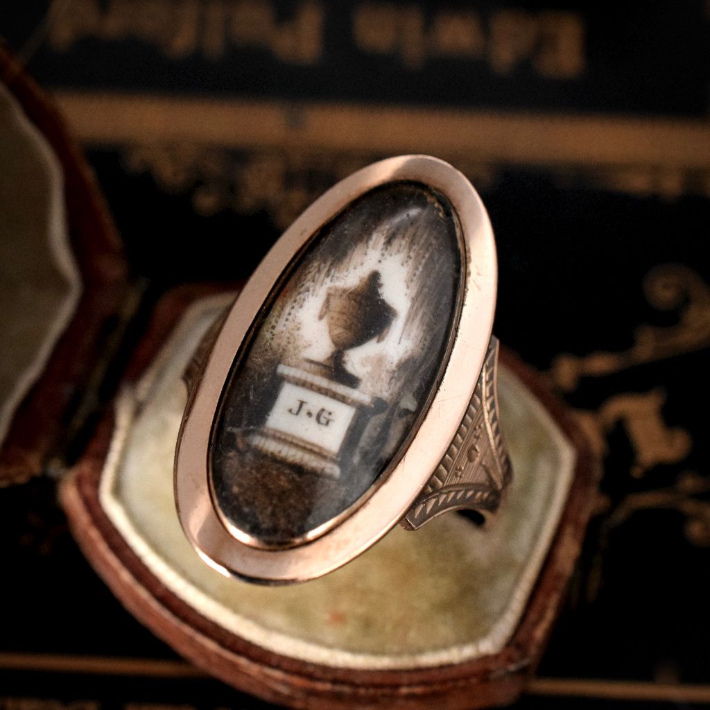 Georgian Sepia 12ct Gold Mourning Ring Circa 1790
