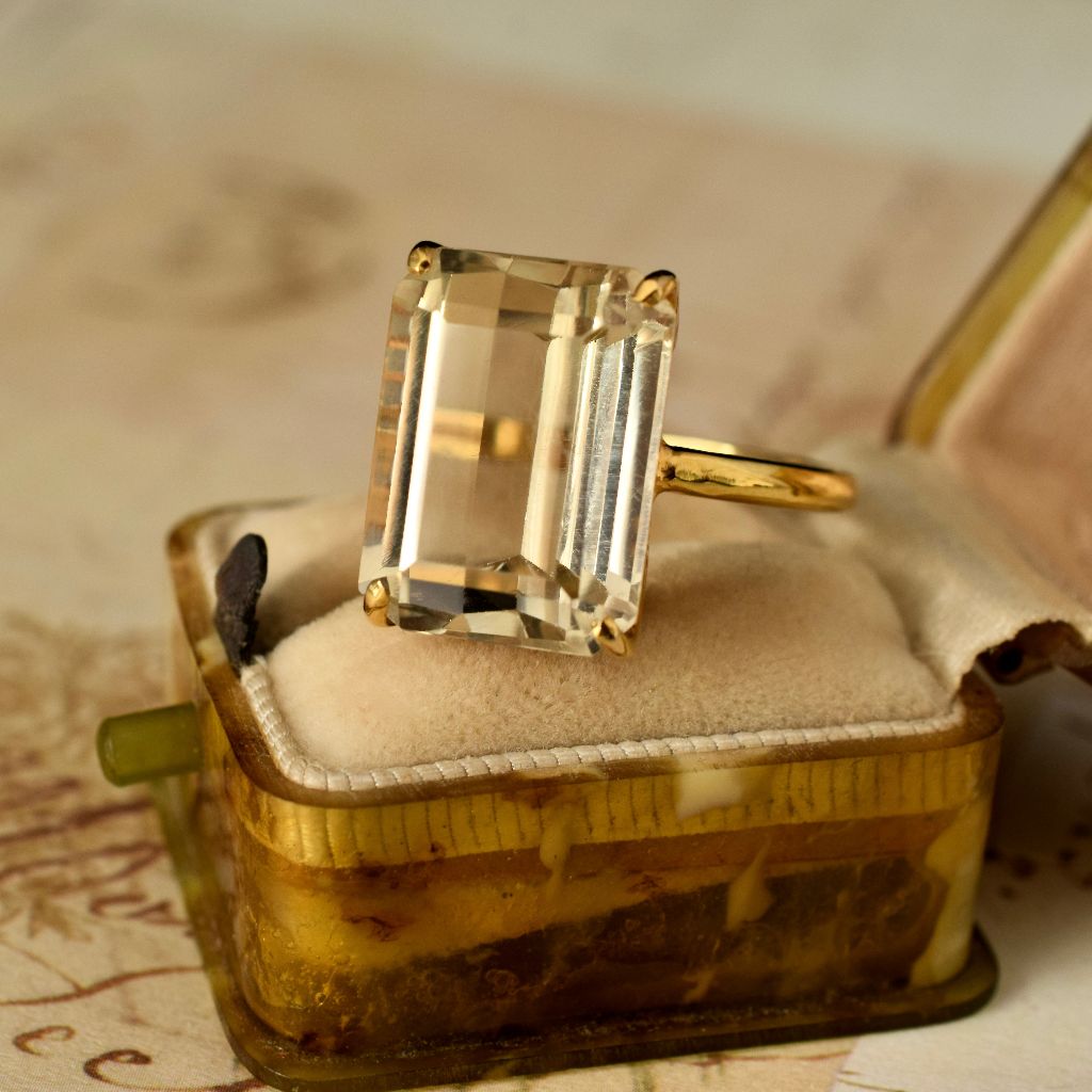 Vintage 18ct Yellow Gold Pale Lemon Citrine 10cts Circa 1950’s