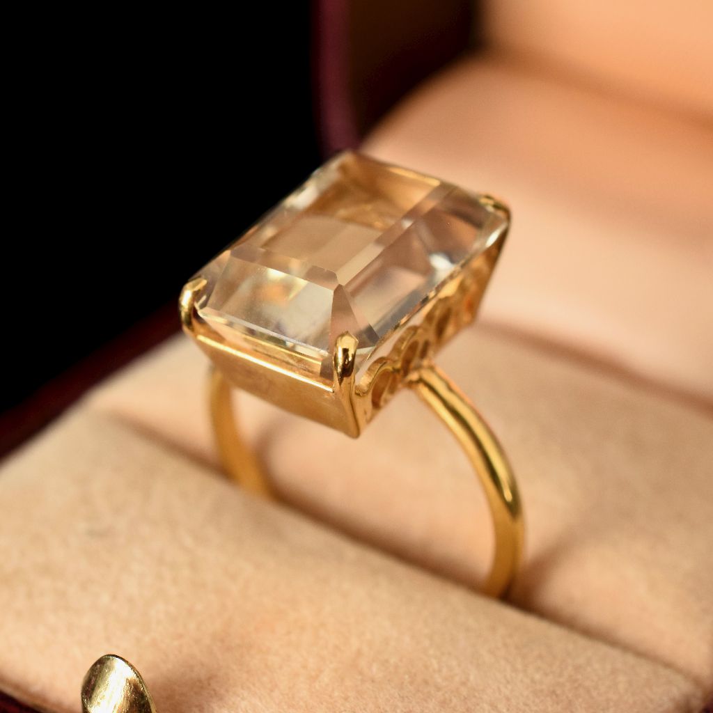 Vintage 18ct Yellow Gold Pale Lemon Citrine 10cts Circa 1950’s