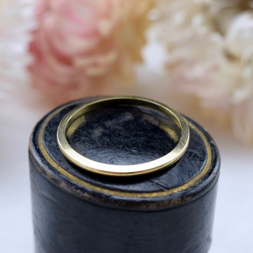 Vintage Australian 18ct Yellow Gold Slim Wedding Band/Ring by Rodd