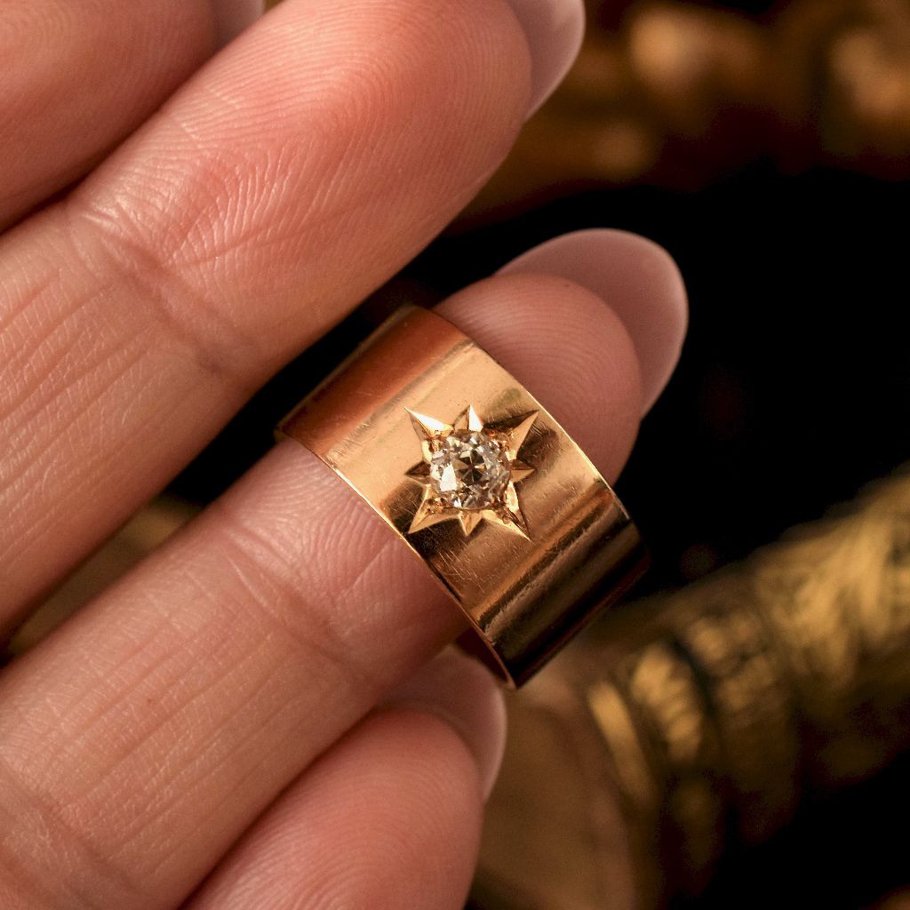 Antique Art Deco 18ct OMC Diamond Wide Cigar Band Circa 1920