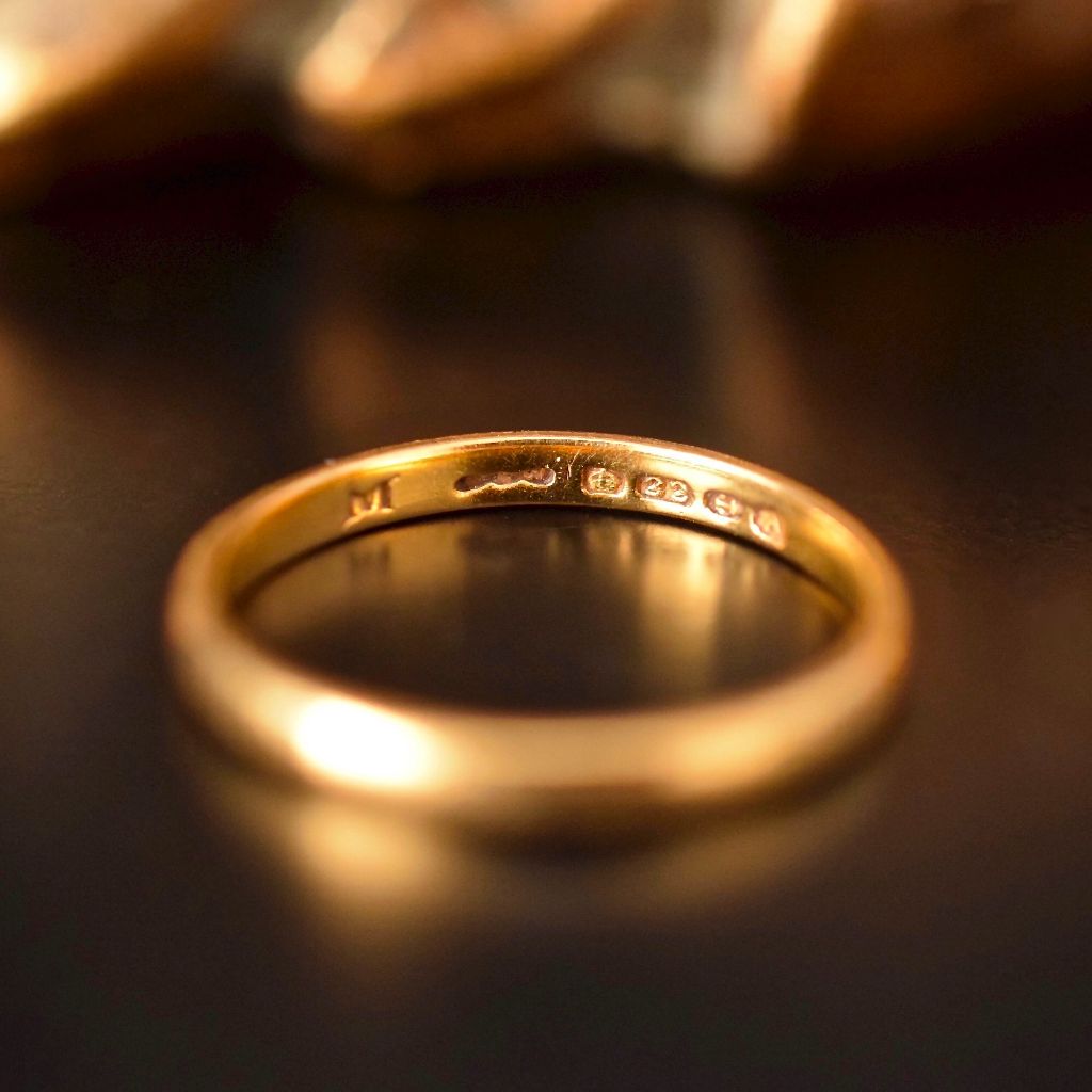 Timeless 22ct Yellow Gold Wedding Ring Band Hallmarked Dated 1925