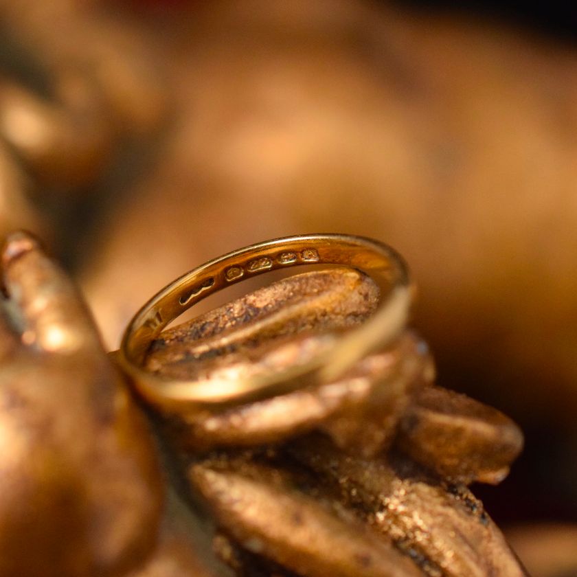 Timeless 22ct Yellow Gold Wedding Ring Band Hallmarked Dated 1925