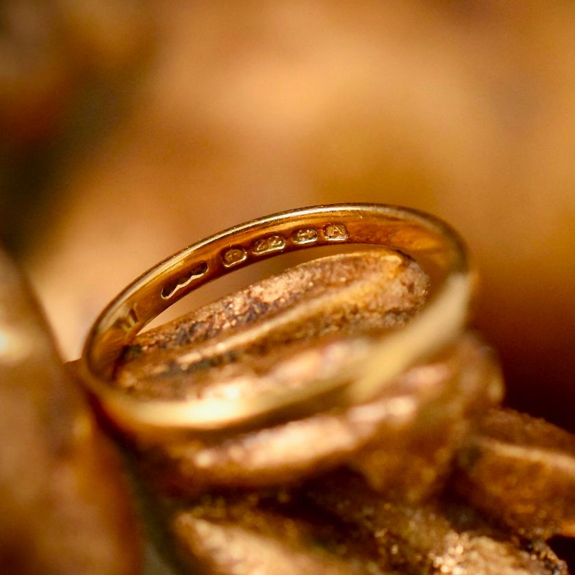 History of Hallmarks: A Guide To Identifying and Interpreting Jewellery Hallmarks