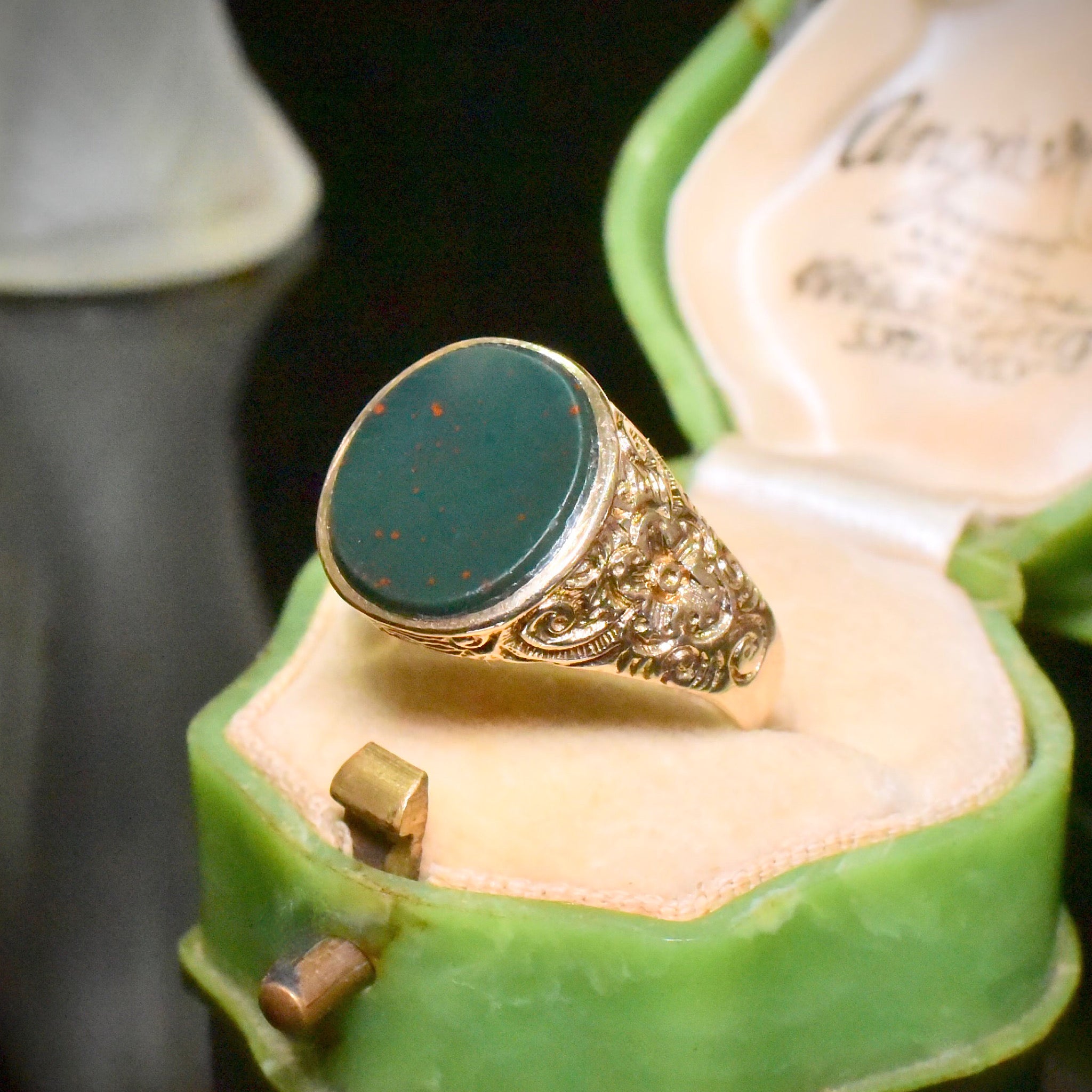 Vintage 9ct Yellow Gold And Bloodstone Floral Ring - Birmingham 1973