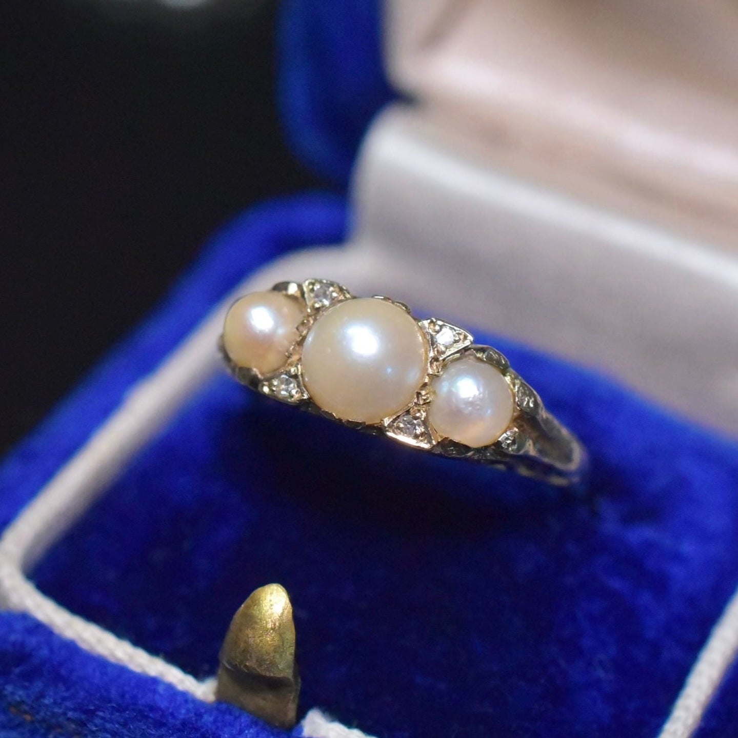 Stunning Vintage 9ct Yellow Gold Half Pearl And Diamond Ring