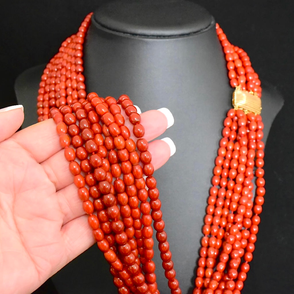 Vintage 14ct Yellow Gold And Coral Bead Necklace
