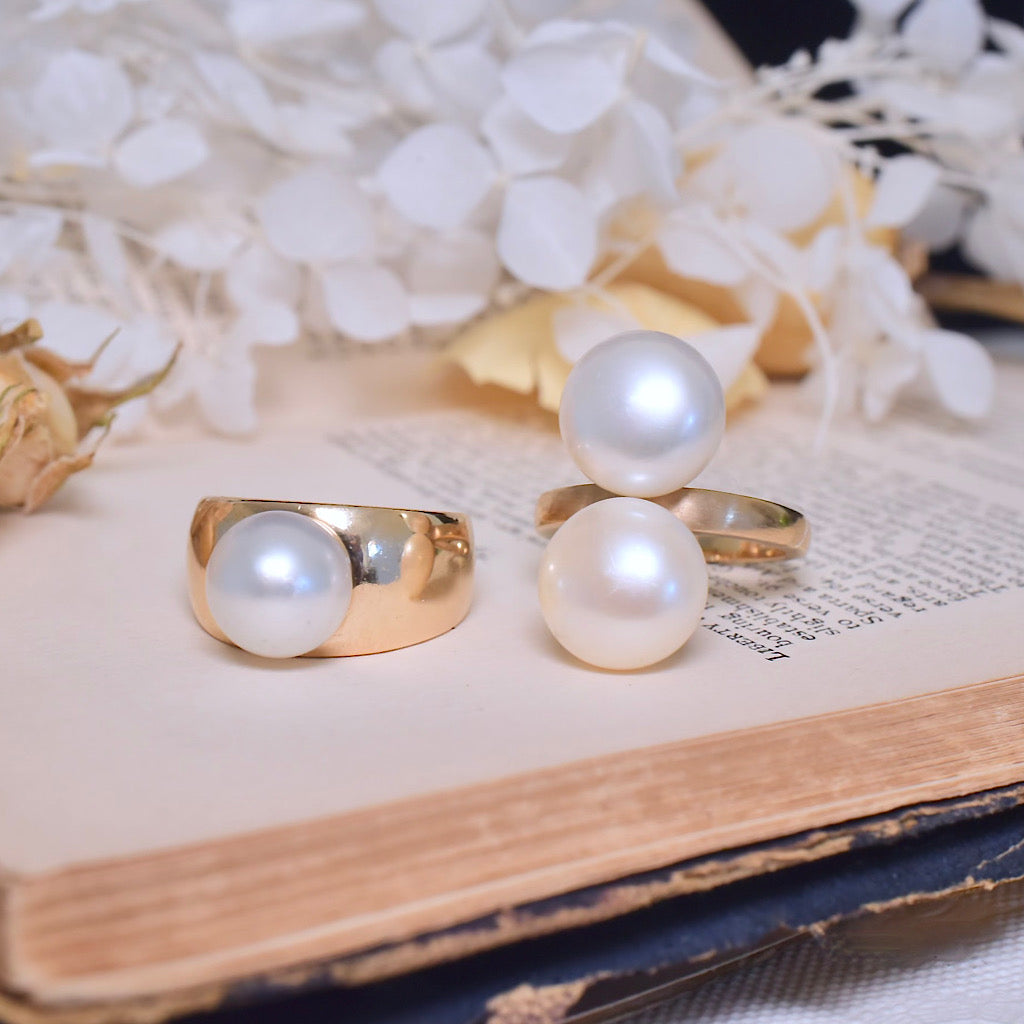 Contemporary 9ct Yellow Gold And Freshwater Button Pearl Ring
