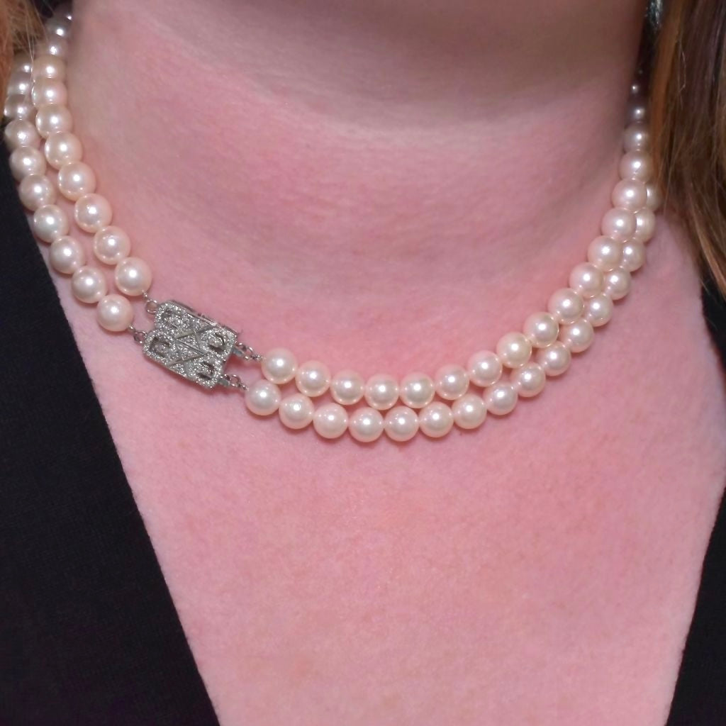 Exceptional *Convertible* 14ct White Gold And Diamond Pearl Necklace