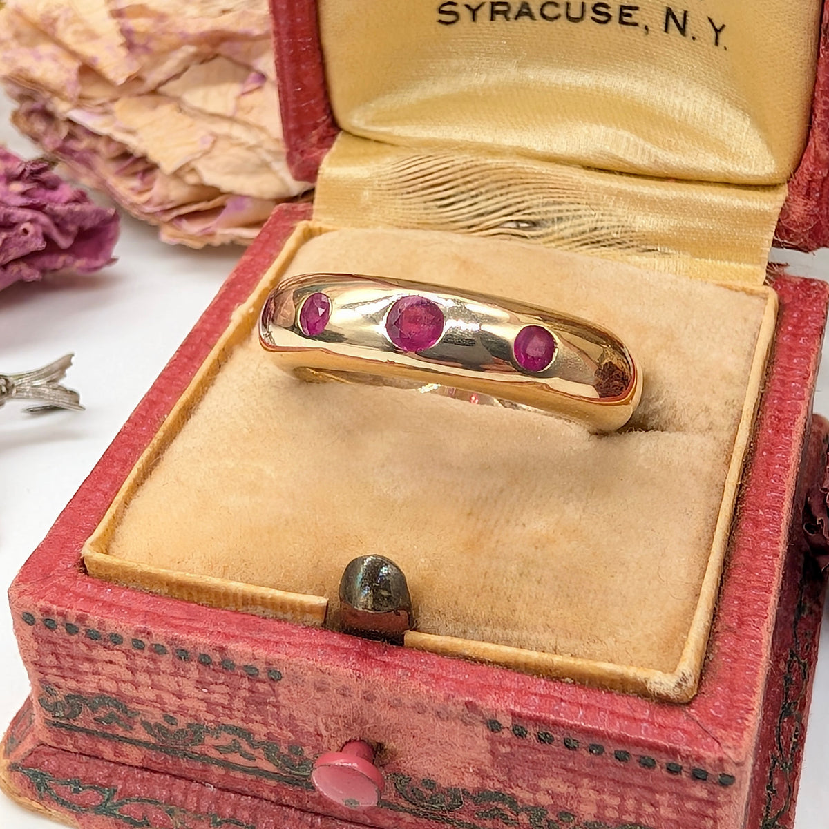 Contemporary 9ct Yellow Gold And Ruby ‘Tube’ Ring