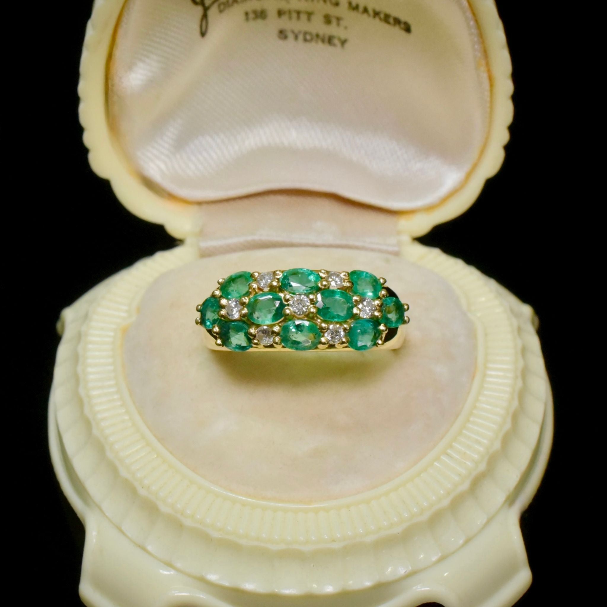 Superb 18ct Yellow Gold Emerald And Diamond Ring - London 1998
