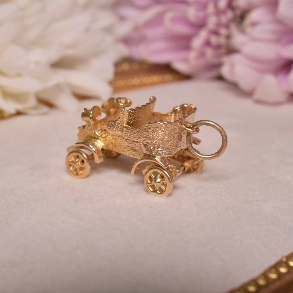 Vintage 9ct Yellow Gold Heavy Astin Martin? Vintage Car Charm - London 1962 - 7.1 Grams