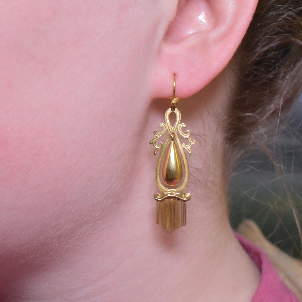 Fabulous Victorian 15ct Yellow Gold Etruscan Revival Articulated Fringe Earrings Circa 1880-90