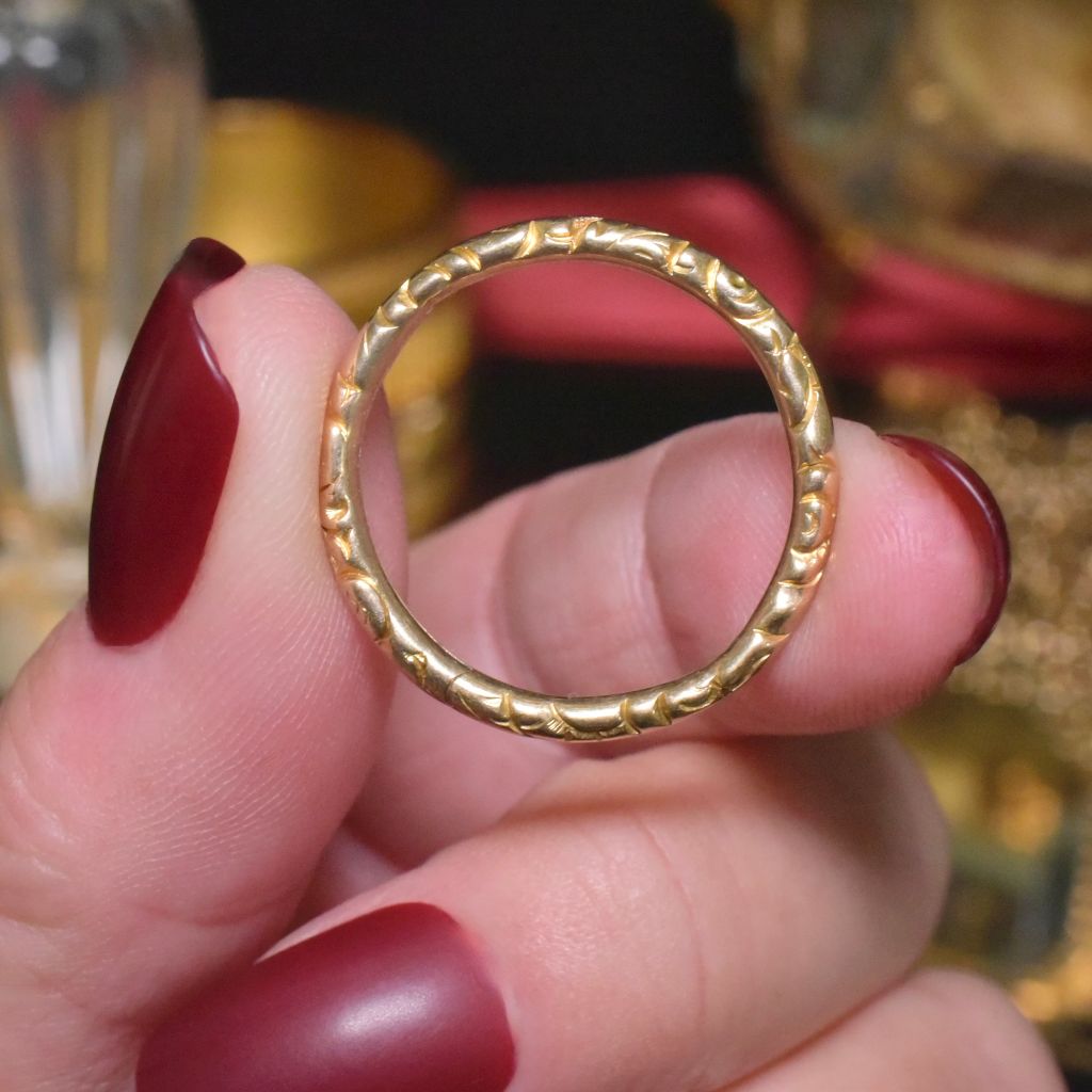 Antique Late Georgian - Early Victorian 9ct Yellow Gold ’Split’ Ring Circa 1830-1850