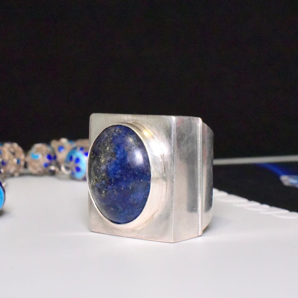 Vintage Hand Crafted Sterling Silver Lapis Lazuli Ring