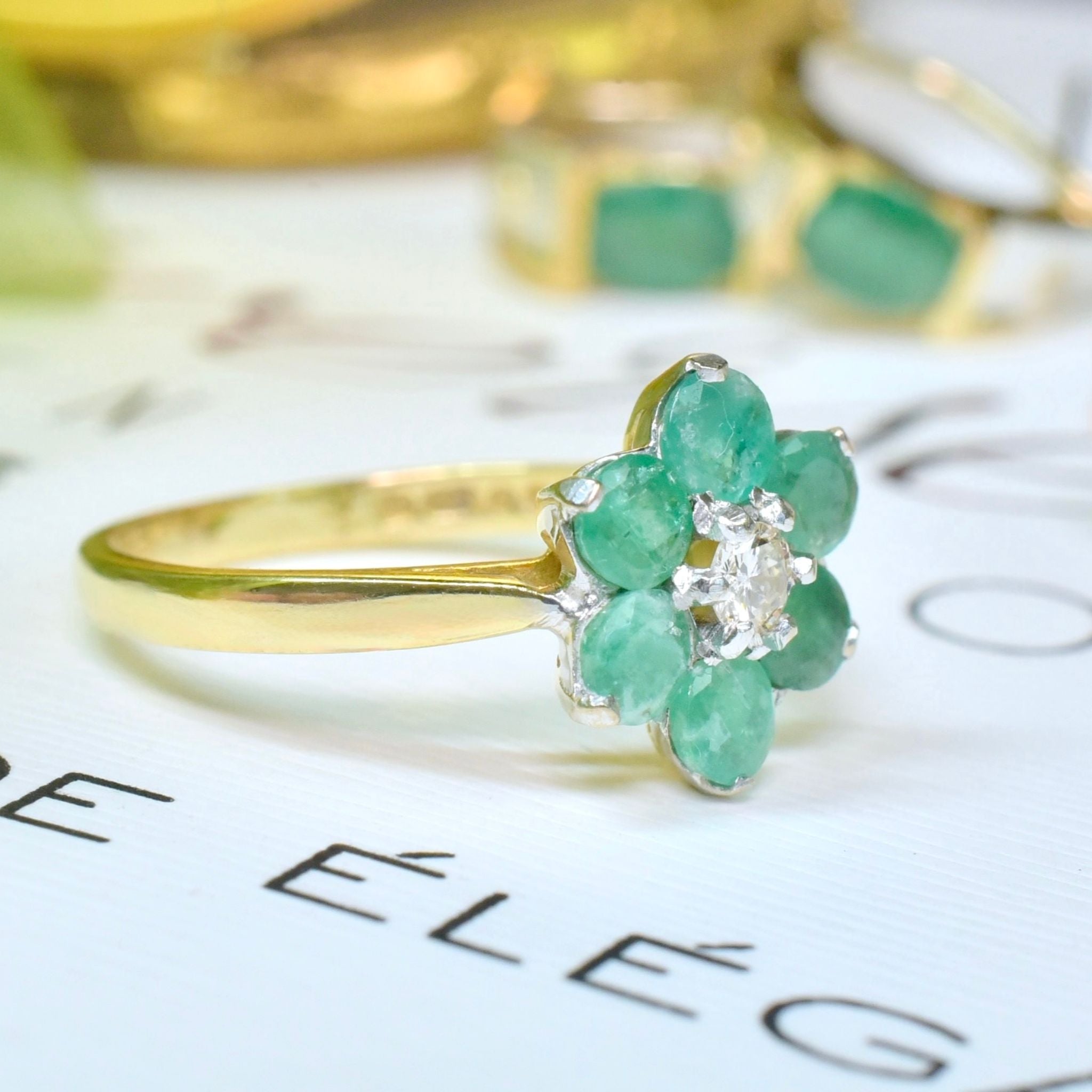 Vintage 18ct Yellow Gold Emerald And Diamond ‘Daisy Halo’ Ring - London 1975