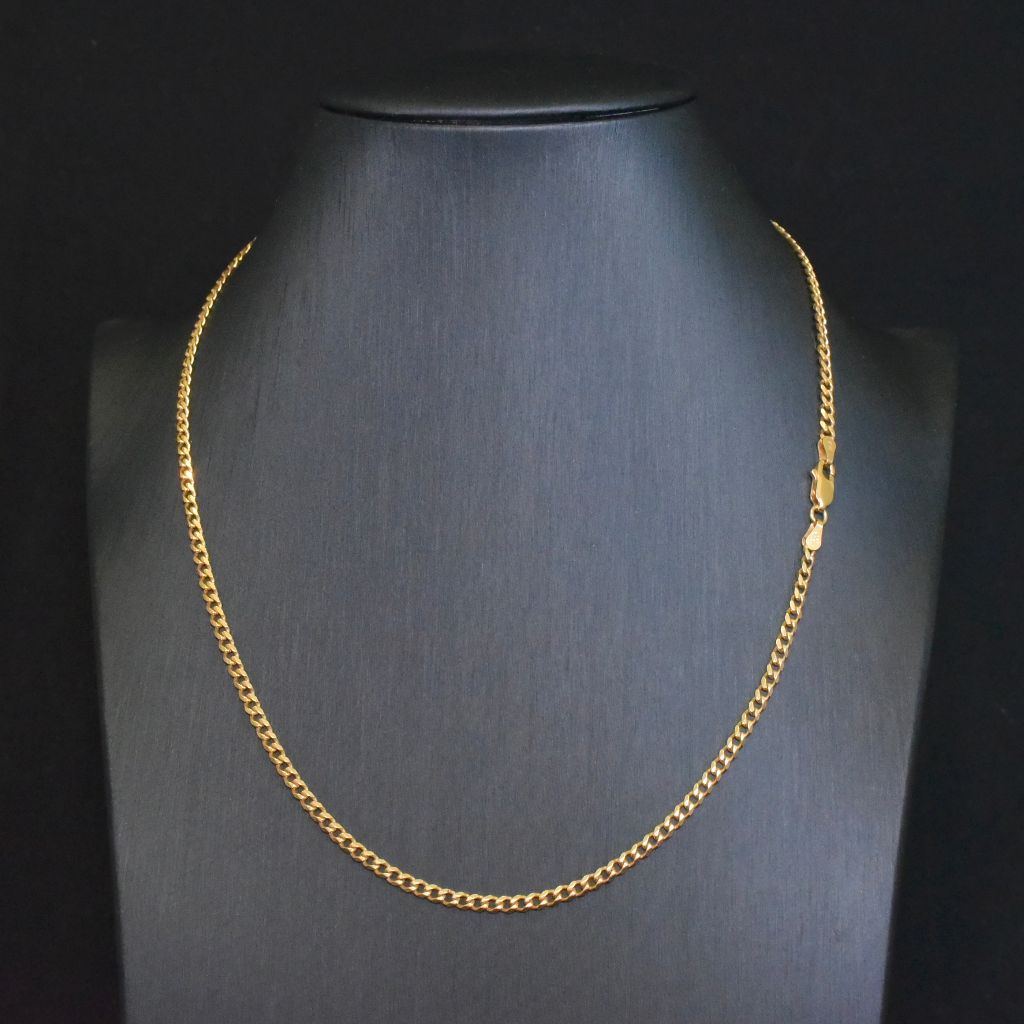 Contemporary 9ct Yellow Gold Flat Curblink Chain - 45cm