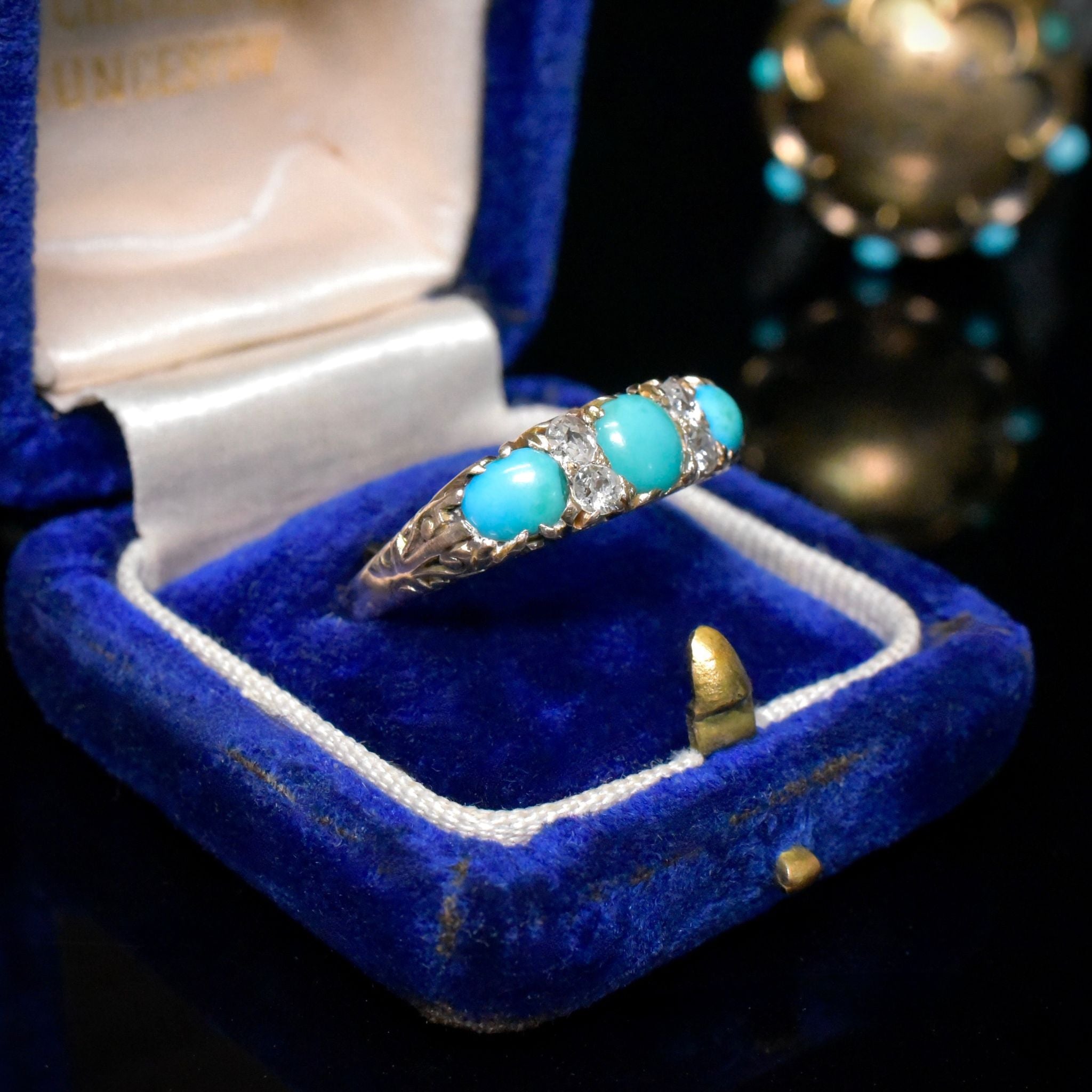 Antique Victorian 9ct Yellow Gold Turquoise And Diamond Ring Circa 1890-1900
