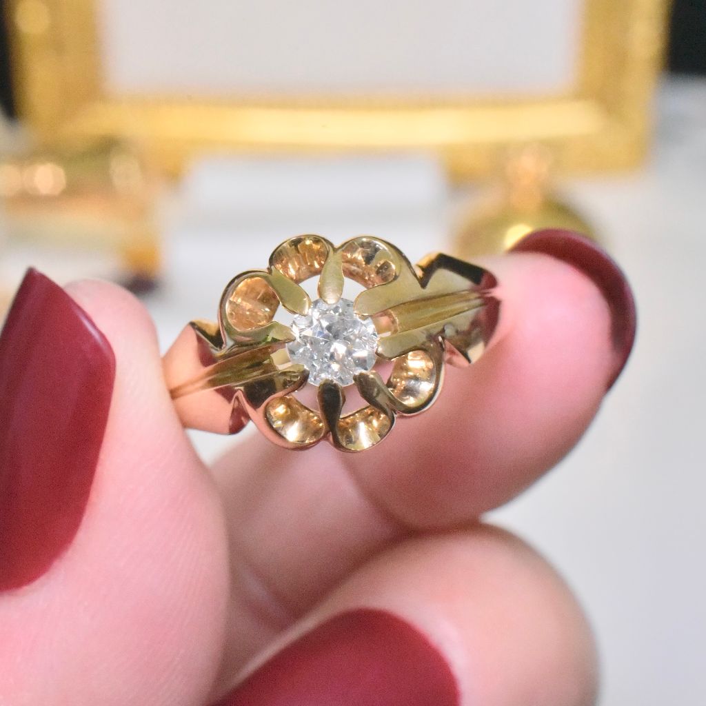 Antique Edwardian 18ct Yellow Gold Diamond Ring Circa 1910-15