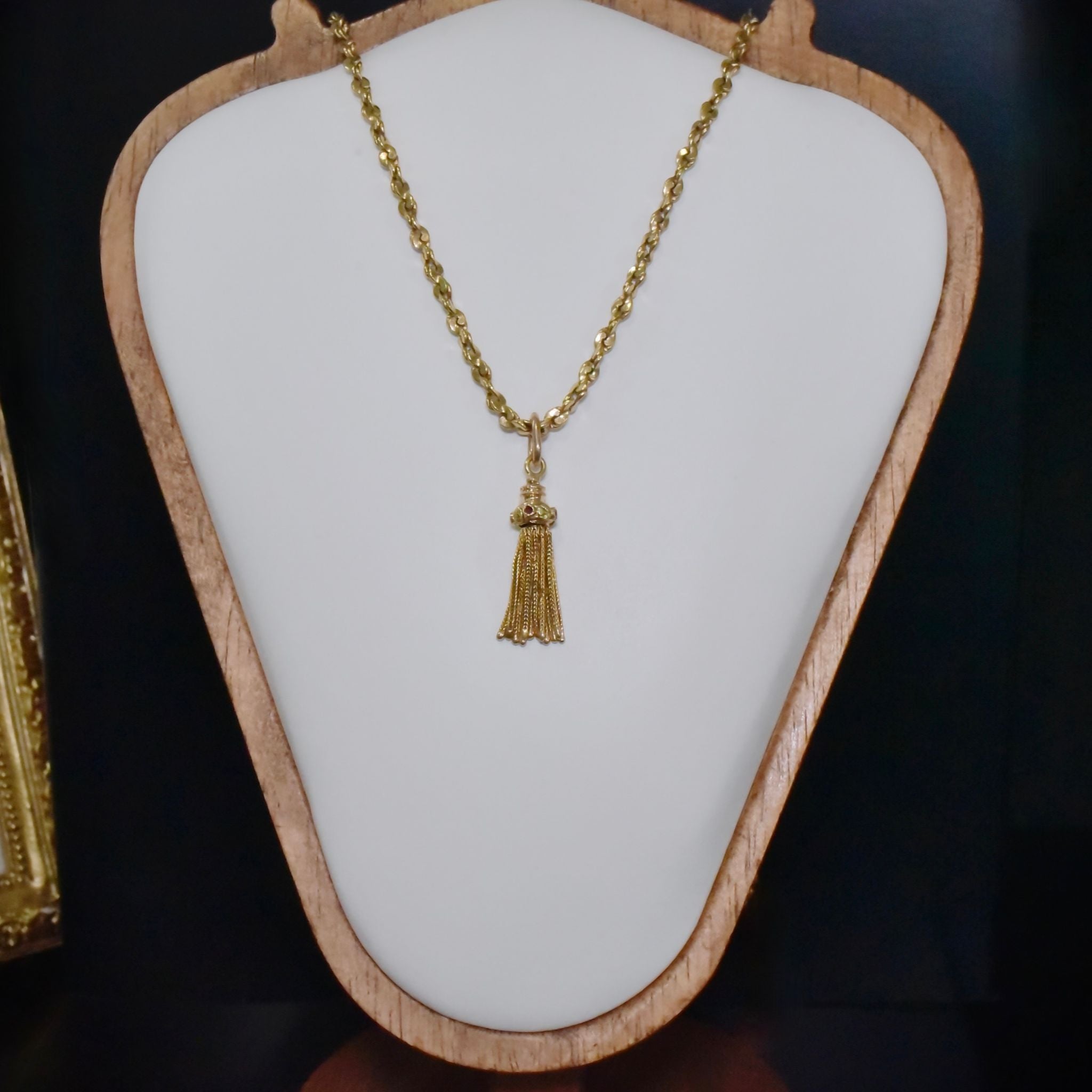 Antique Victorian 15ct Bi-Colour Gold Tassel Fob Circa 1870-1880