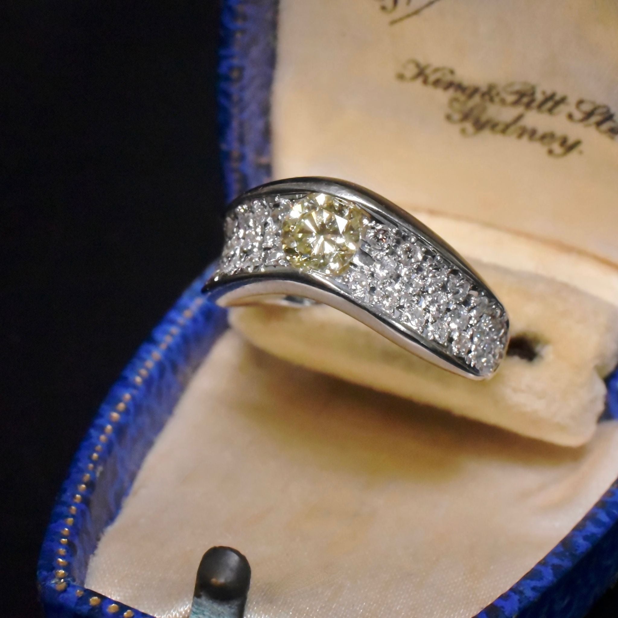 Stunning Modern Solid Platinum ‘Fancy Yellow Diamond - (0.51ct) & White Diamond (0.53ct) Ring TDW 1.04ct Included In Purchase An Independent Valuation For $11,222 AUD