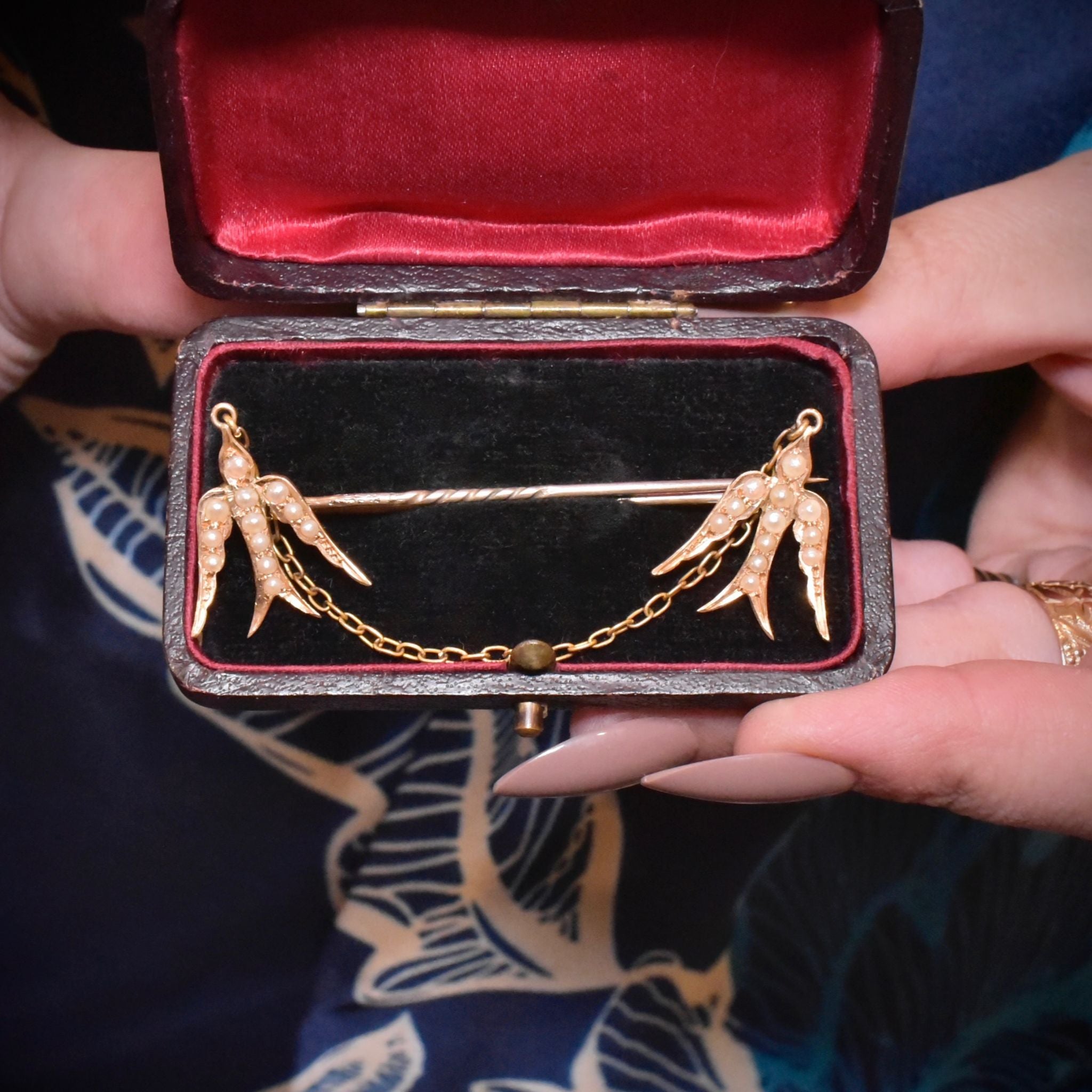 Antique Australian 15ct Rose Gold Double Swallow Seed Pearl Brooch/Pin Circa 1910