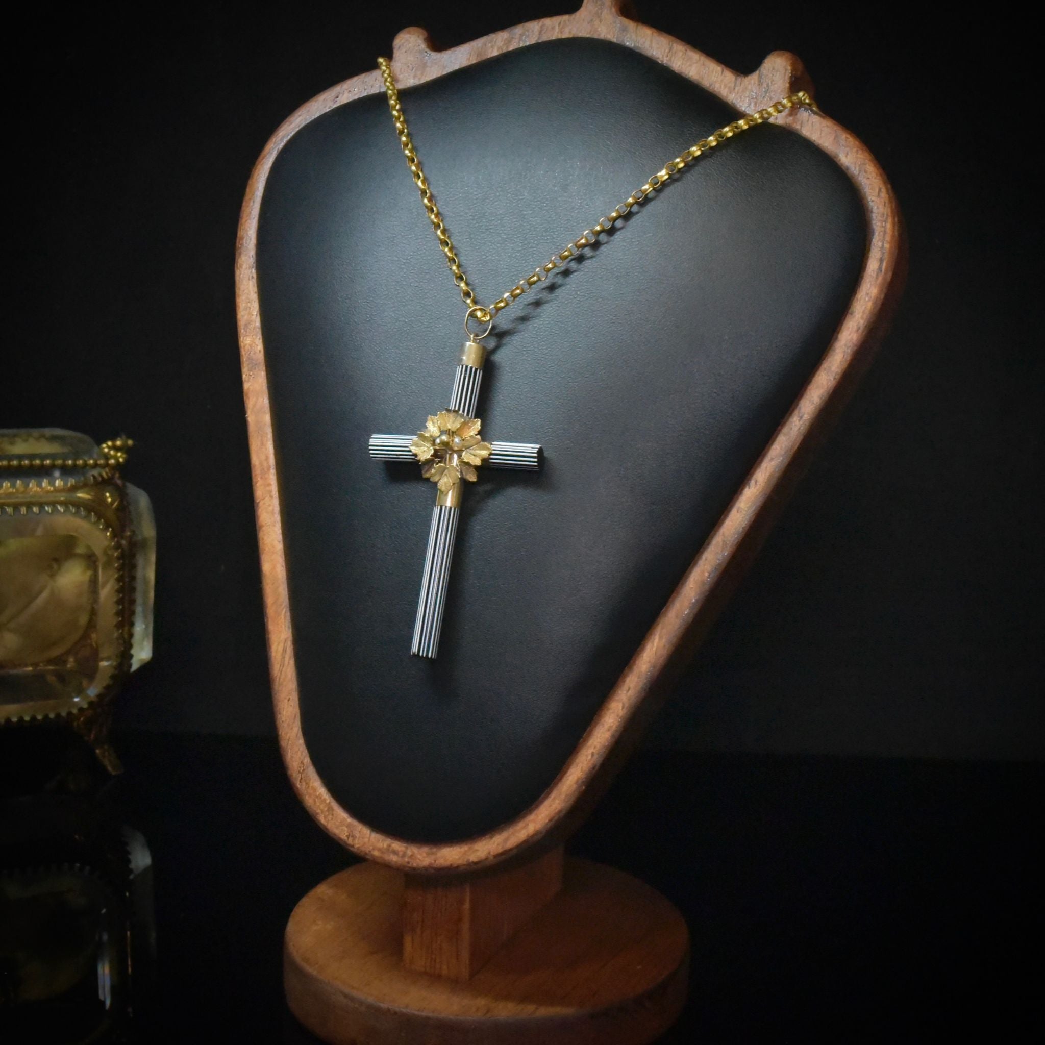 Antique Mid-Late Victorian Italian Cane Rod Cross With Original Fitted Case