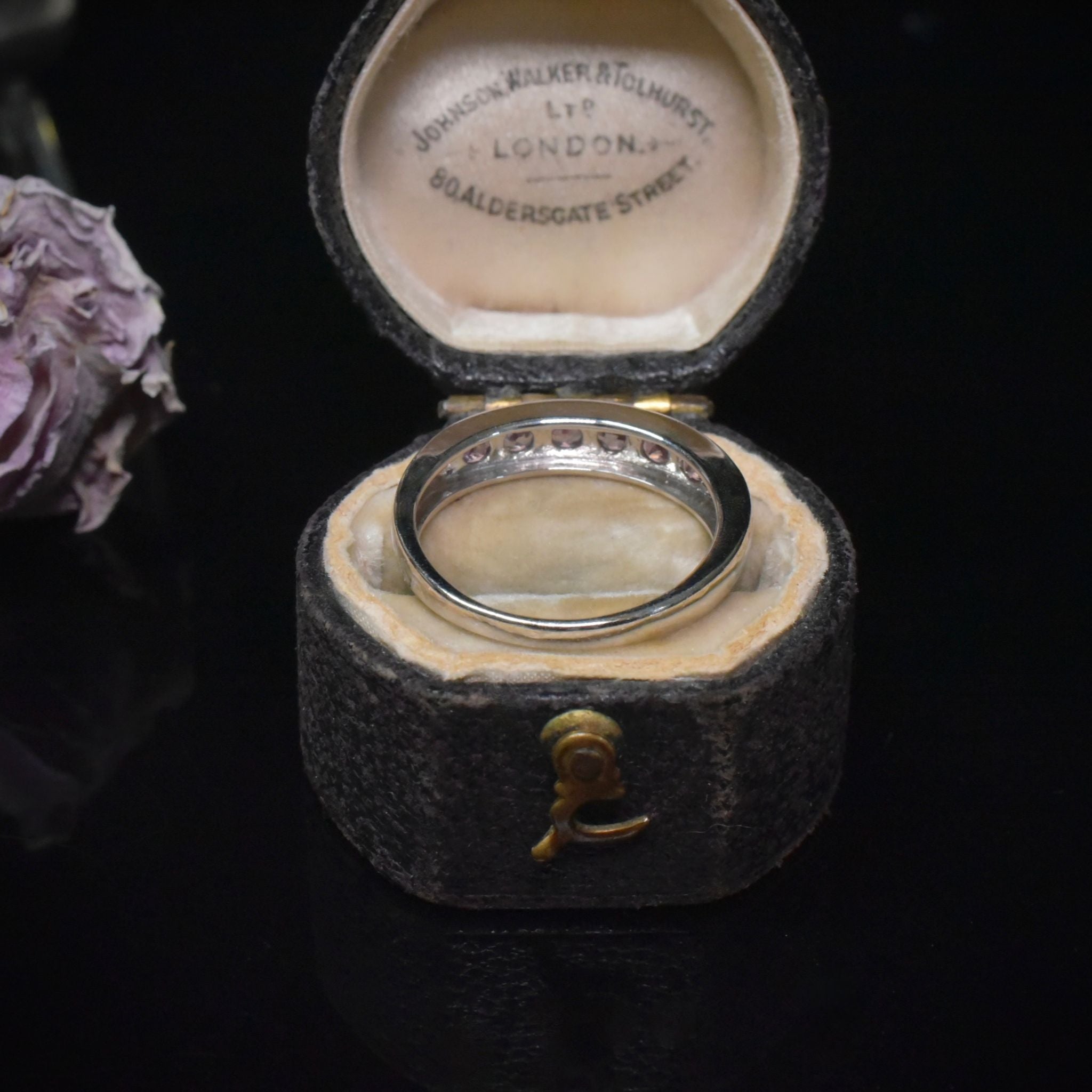 Contemporary 9ct White Gold Natural Pink Sapphire Ring