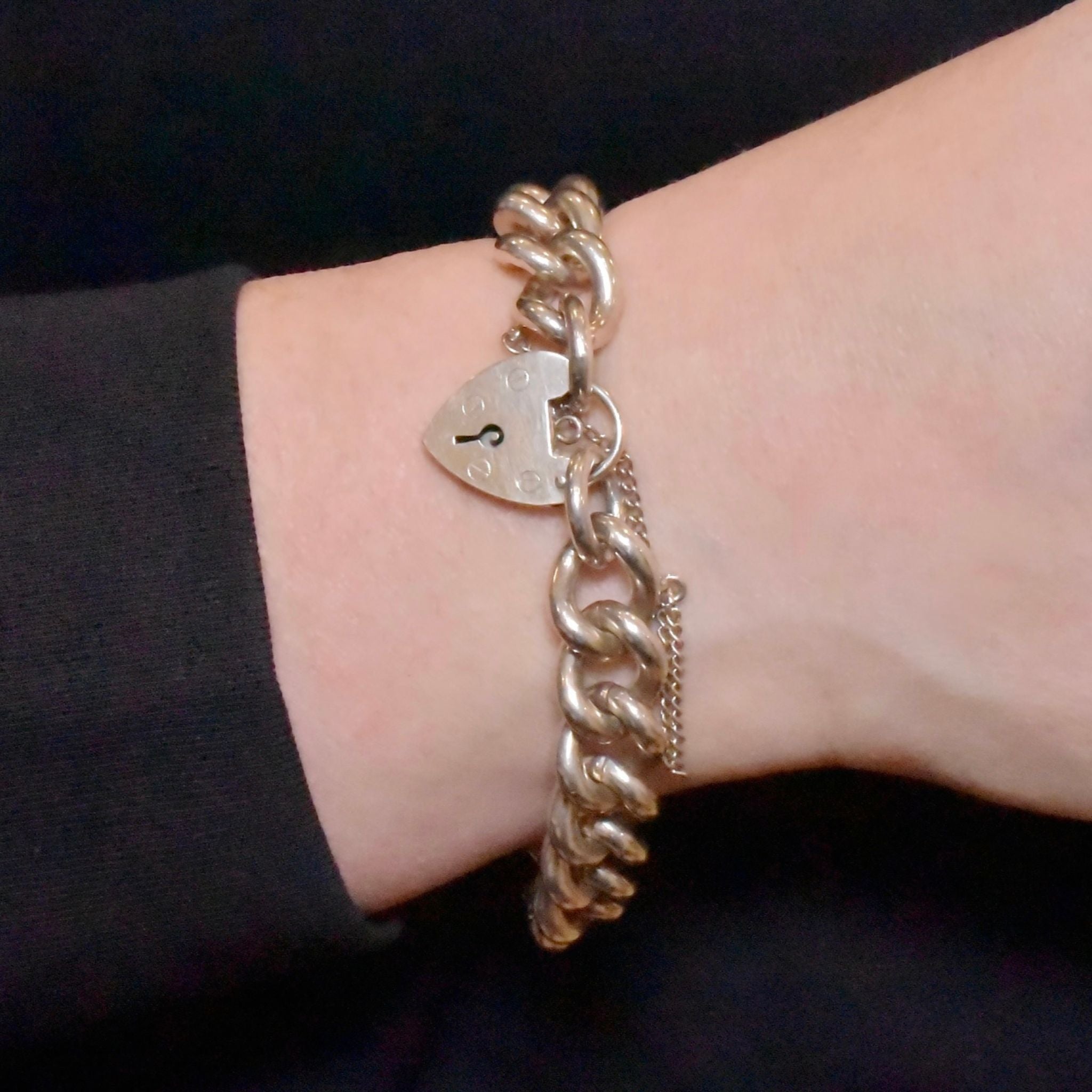 Vintage Sterling Silver Solid Curb-Link Padlock Bracelet - London 1971