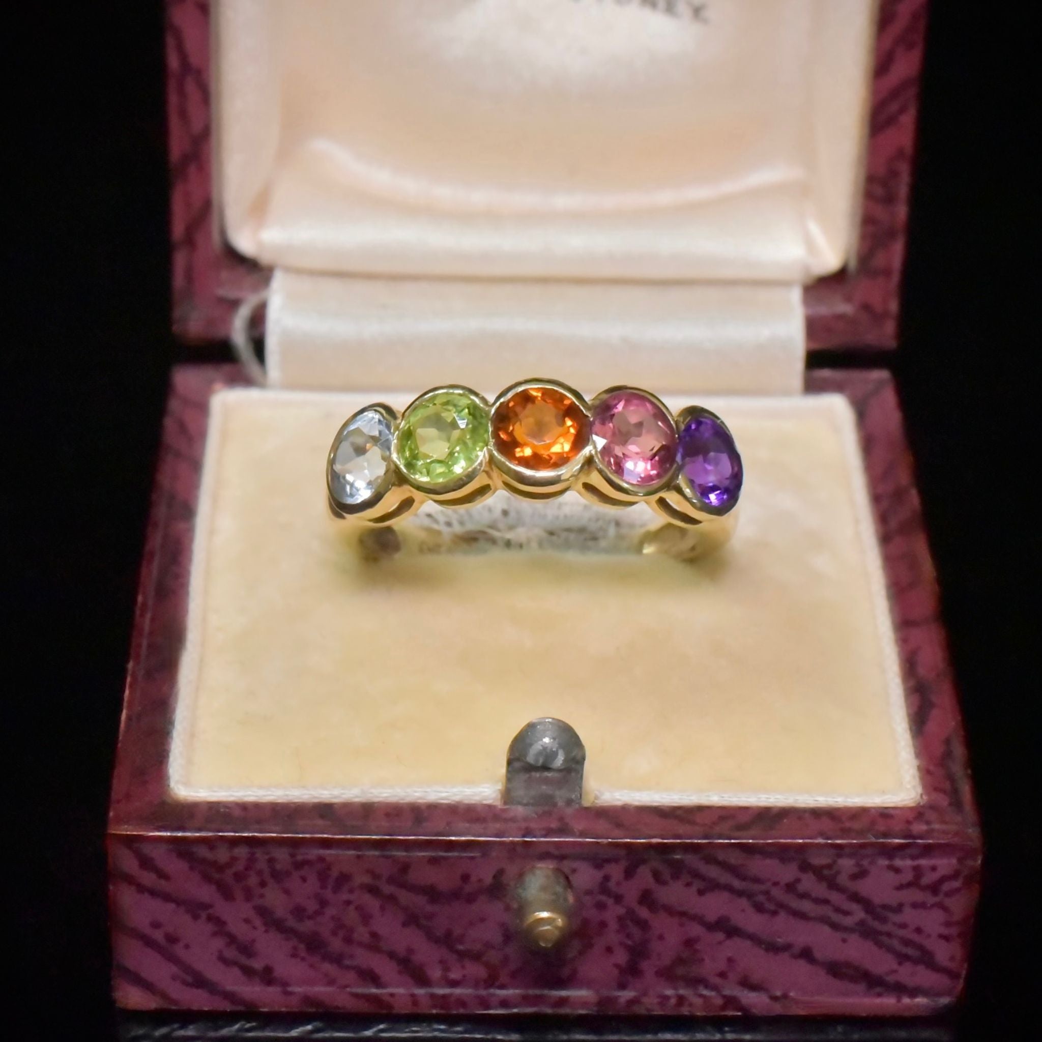 Exquisite 9ct Yellow Gold 5 Stone Multi-Gem Half Hoop Ring - Sheffield 2003 (Aquamarine, Peridot, Garnet, Garnet, Amethyst)