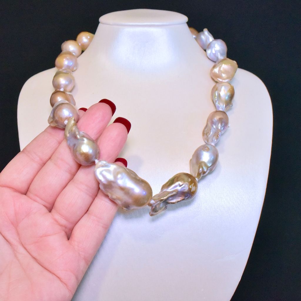 Stunning 9ct Yellow Gold Freshwater Baroque Pearl Necklace 47cm