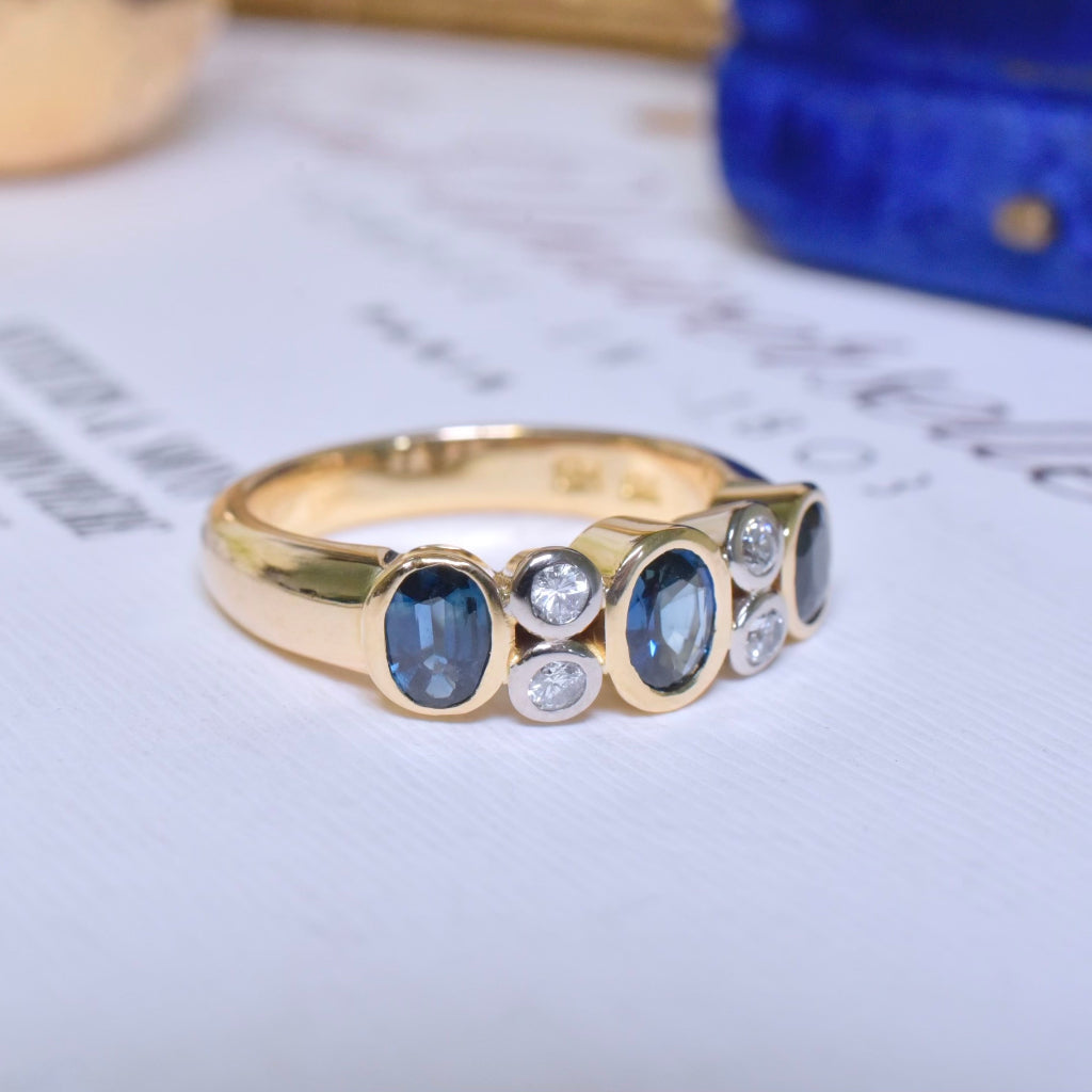 Superb Contemporary 18ct Diamond And Sapphire Ring By Hardy Brothers