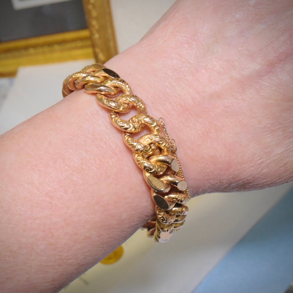 Vintage French 18ct Gold ‘Day And Night’ Bracelet - 30.8 Grams - Circa 1950-60’s