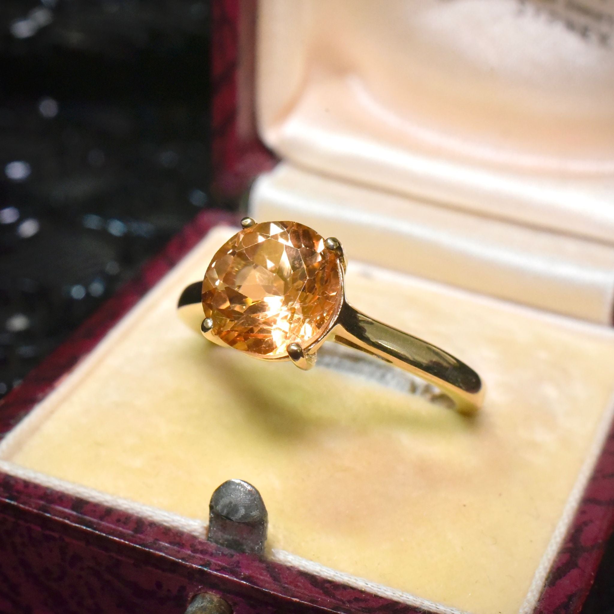 Glorious 9ct Yellow Gold ‘Imperial Topaz (Ouro Preto, Brazil) Ring