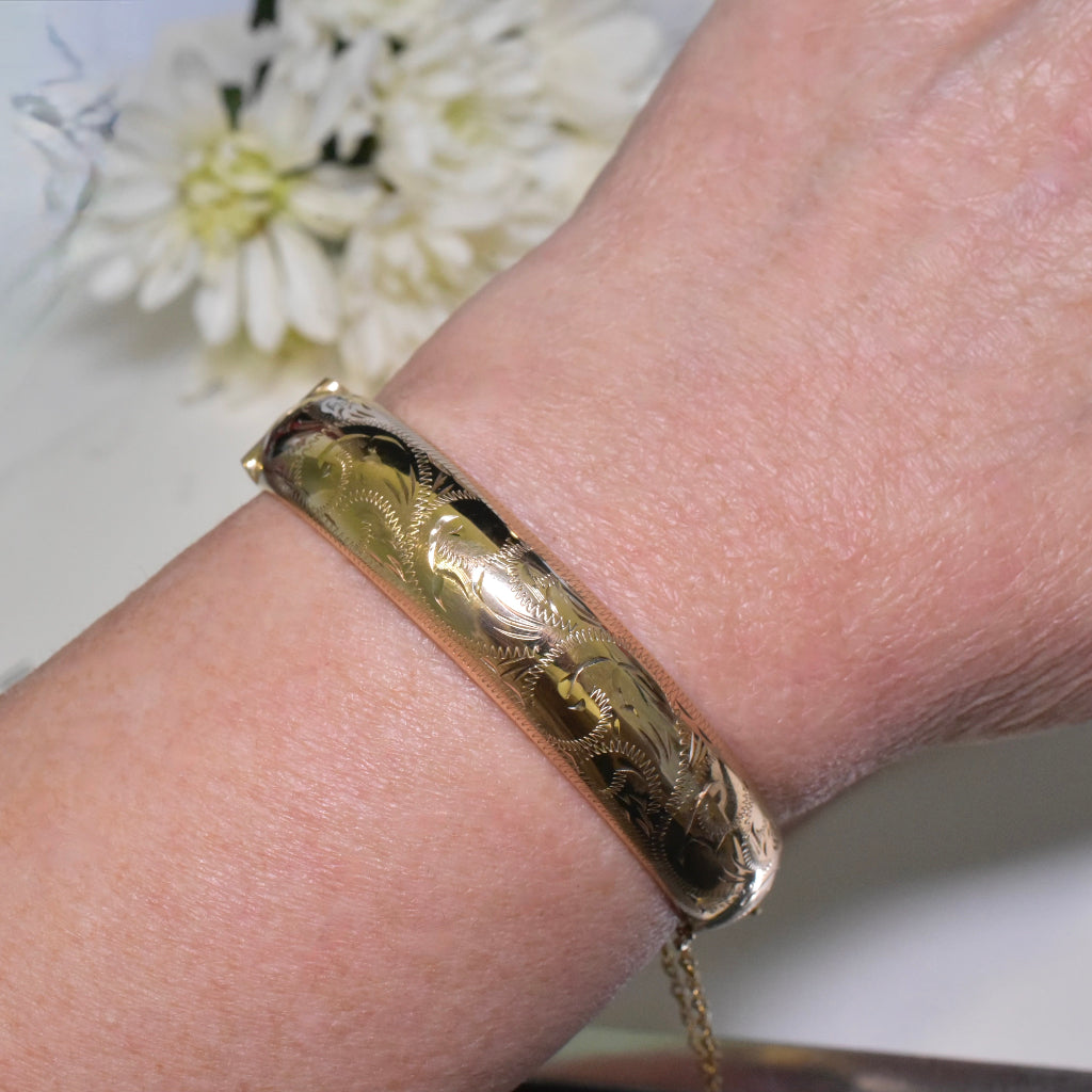 Vintage Mid-Century Australian 9ct Gold Oval Hinged Bangle by ‘Rodd’ - Circa 1950-60’s