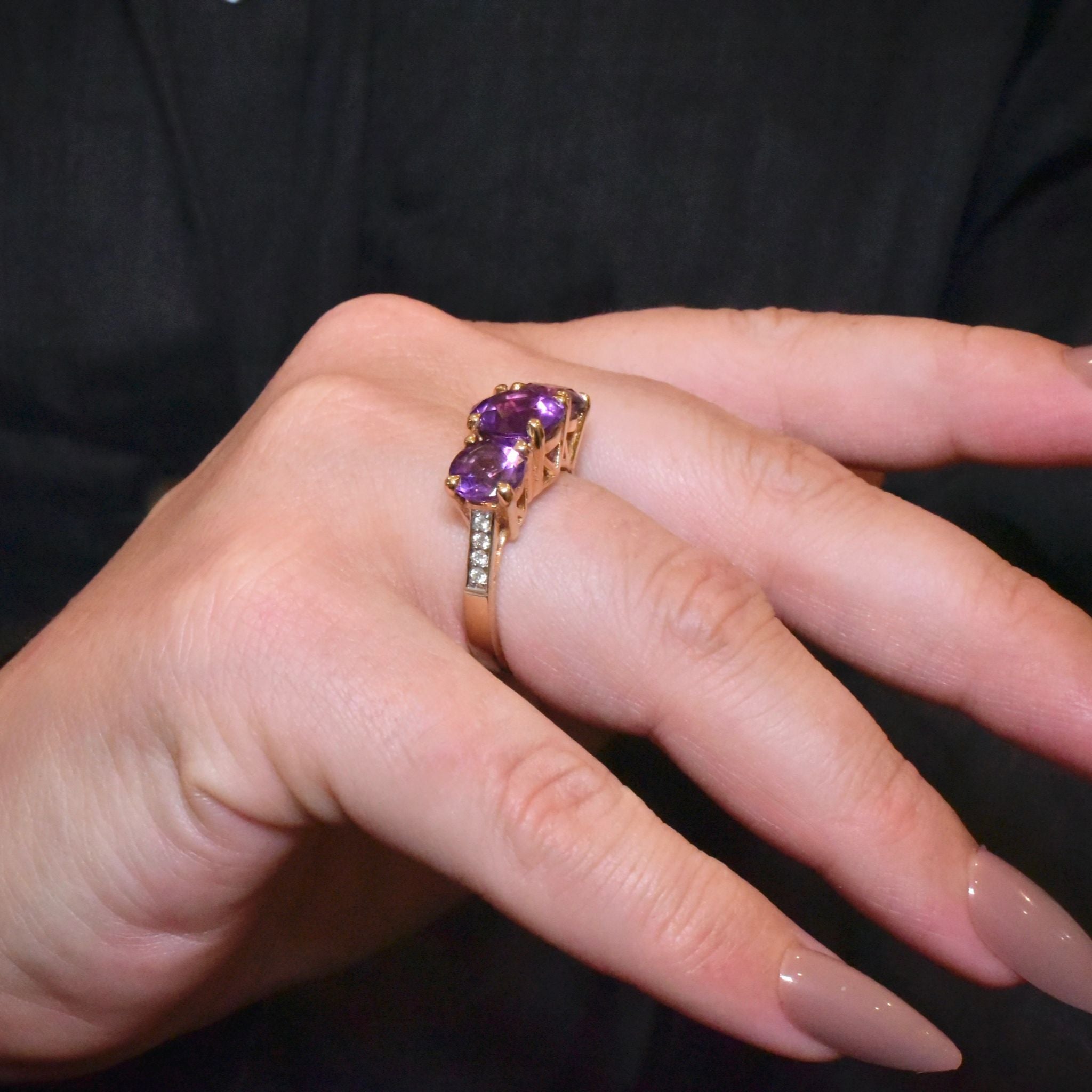 Outstanding Modern 9ct Yellow Gold Amethyst And Diamond Ring