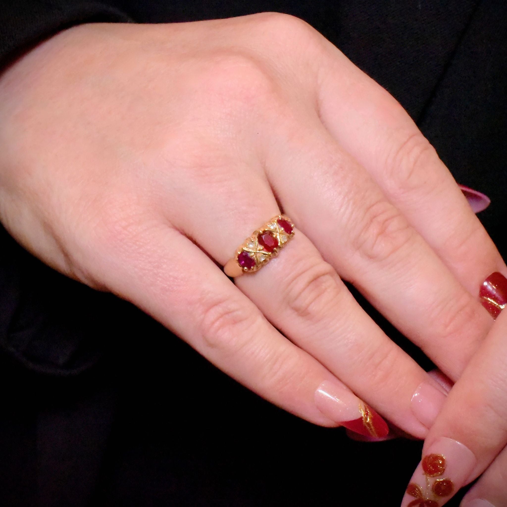 Antique Australian 15ct Yellow Gold Garnet And Ruby And Rose-Cut Diamond Ring