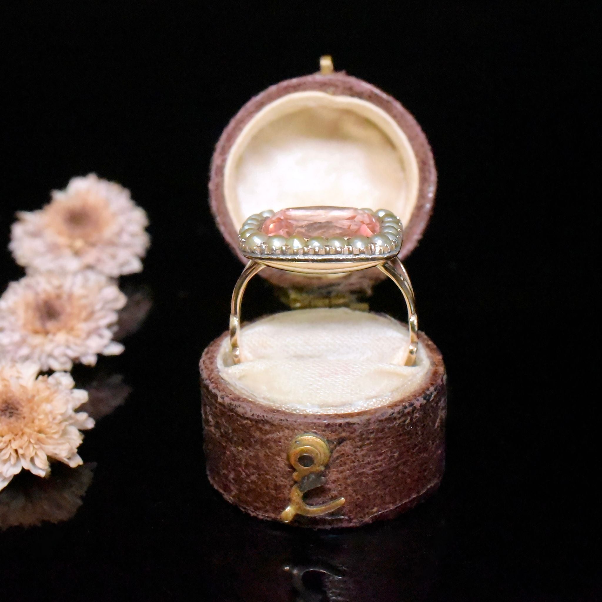 Exquisite Georgian 12ct Yellow Gold Pink Paste/Glass And Natural Half Seed Pearl Ring - Circa 1800-1820’s