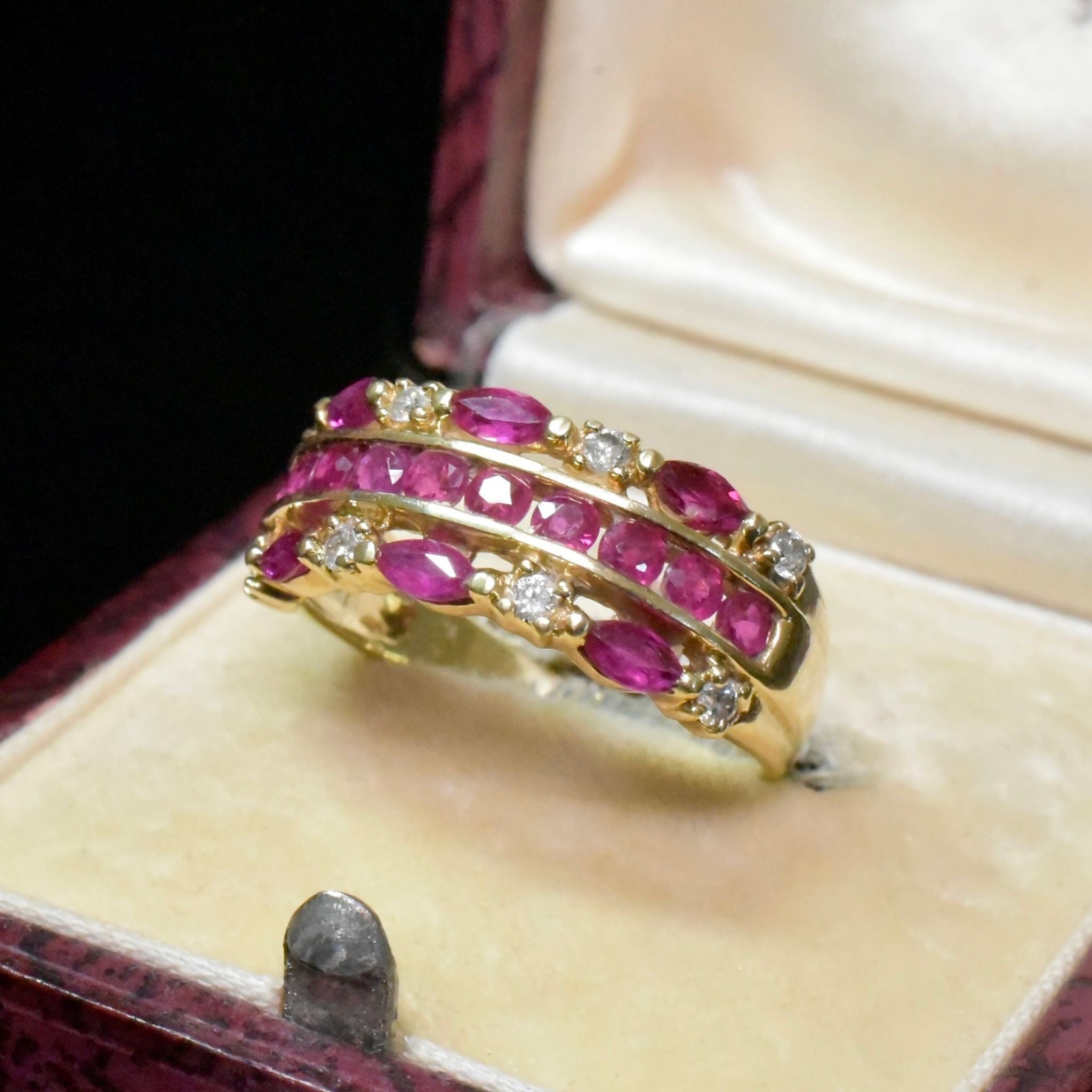 Beautiful 9ct Yellow Gold Ruby And Diamond Ring - Birmingham 2005