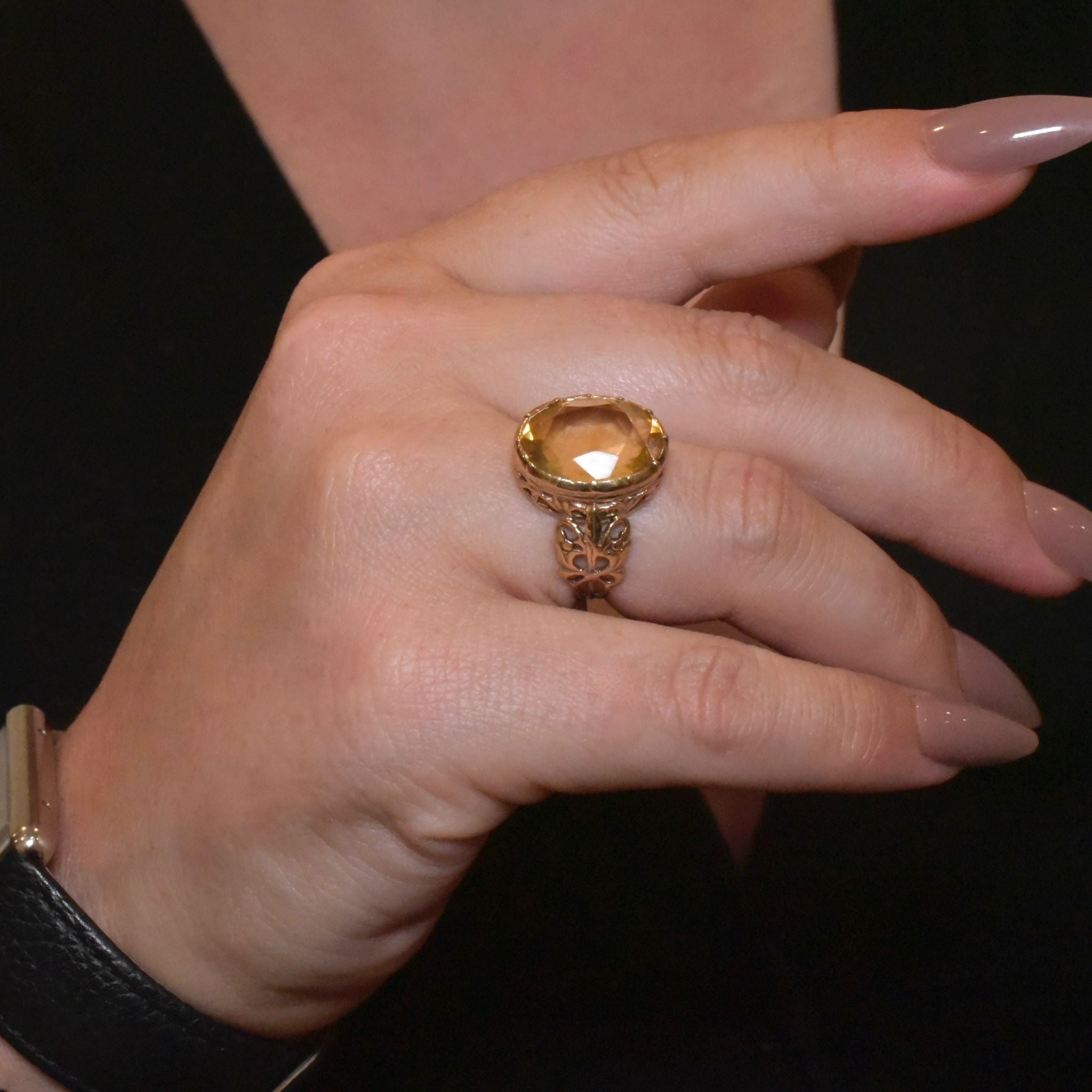 Vintage 9ct Yellow Gold ‘Antique Style’ Citrine Ring - London 1977