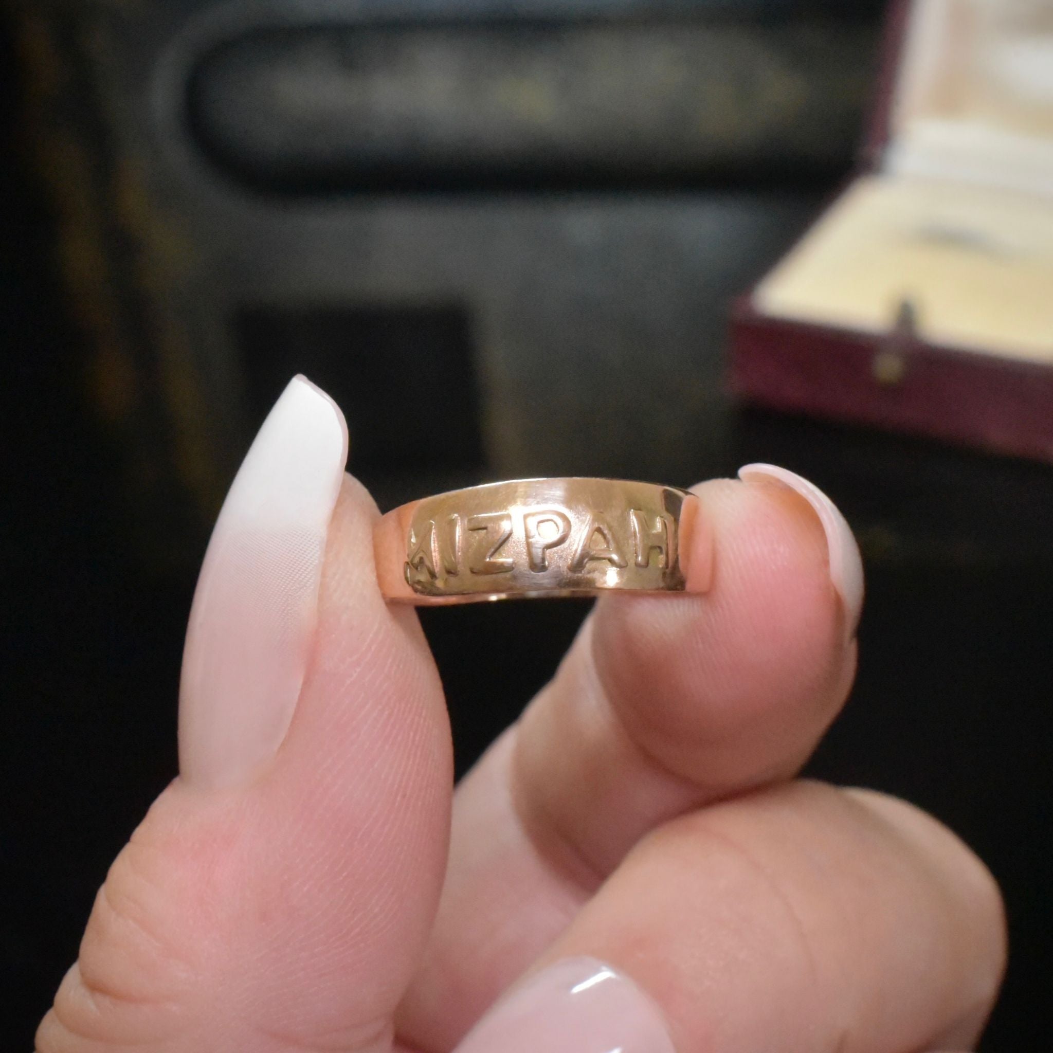 Antique Edwardian/Deco 9ct Rose Gold ‘MIZPAH’ Ring - Birmingham 1915