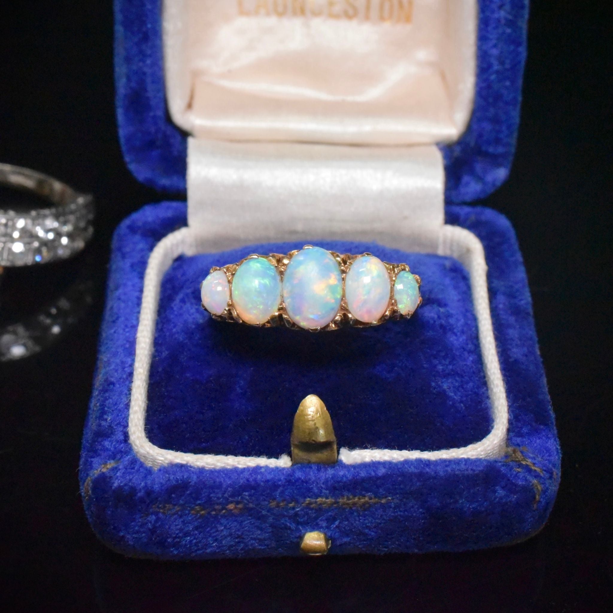 Antique Edwardian Australian 15ct Yellow Gold Solid Opal Half Hoop Ring - Circa 1900-1910