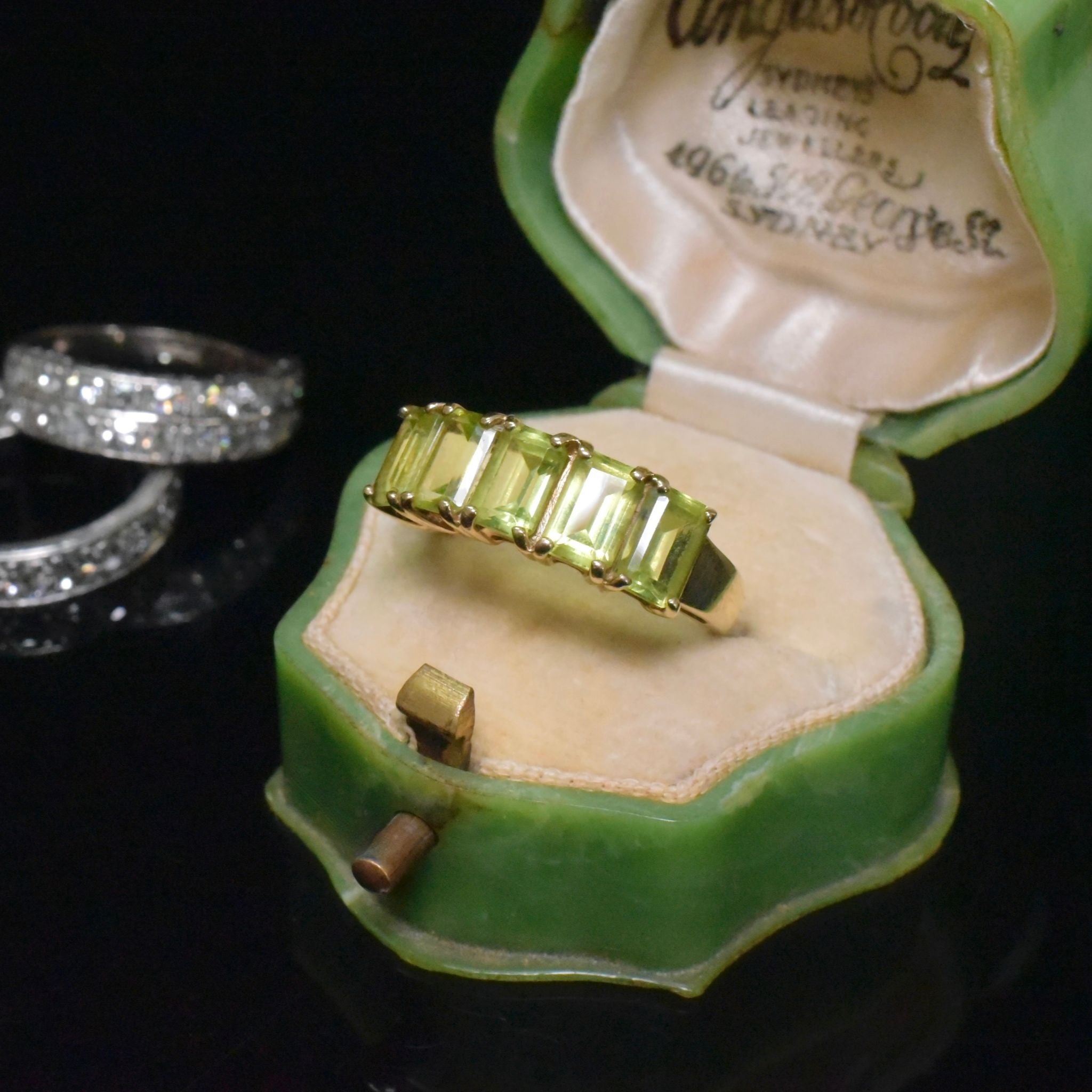 Charming 9ct Yellow Gold Emerald-Cut Peridot Half Hoop Ring