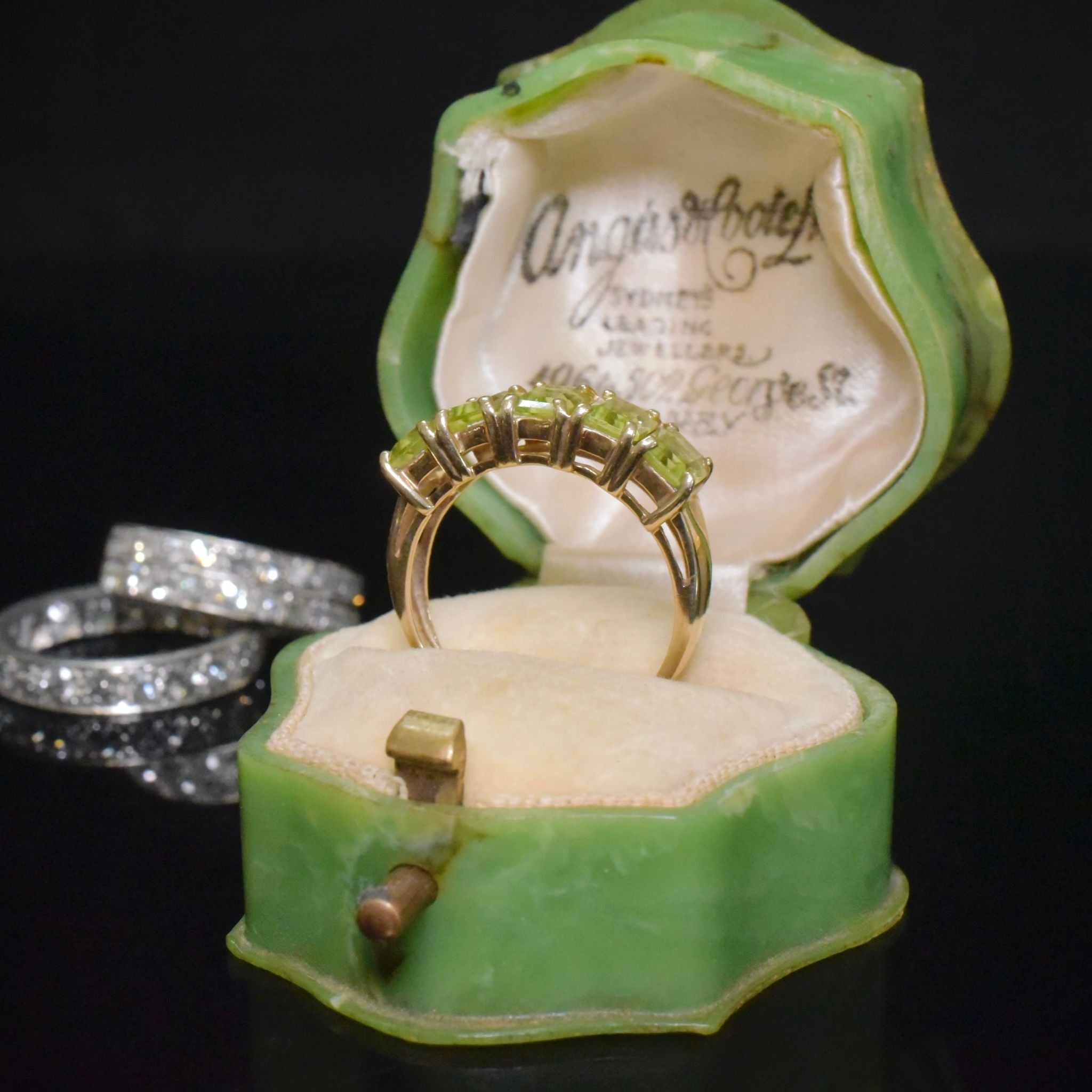 Charming 9ct Yellow Gold Emerald-Cut Peridot Half Hoop Ring