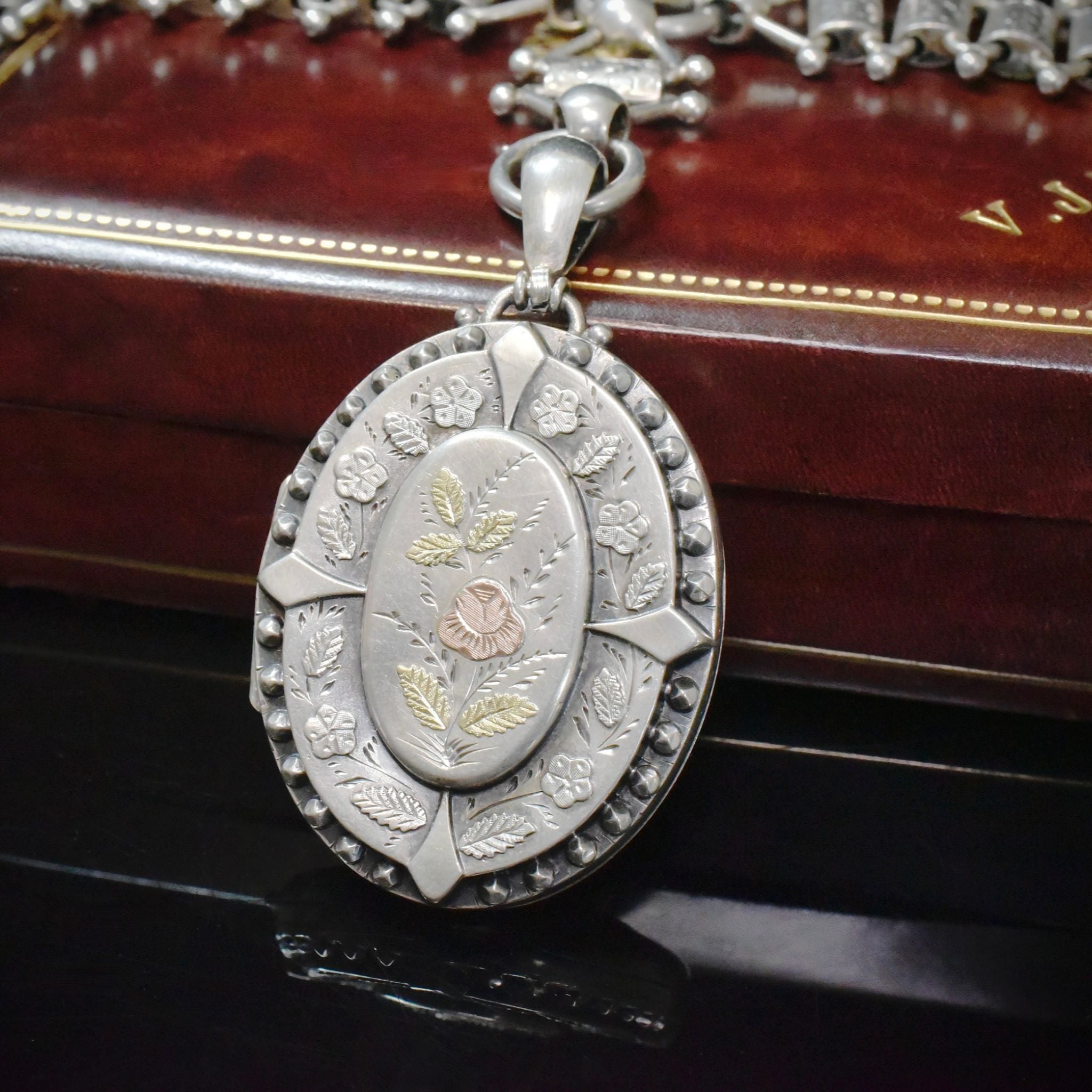 Superb Antique Victorian Sterling Silver Locket & Book-Chain - Constantine & Floyd, Birmingham 1882