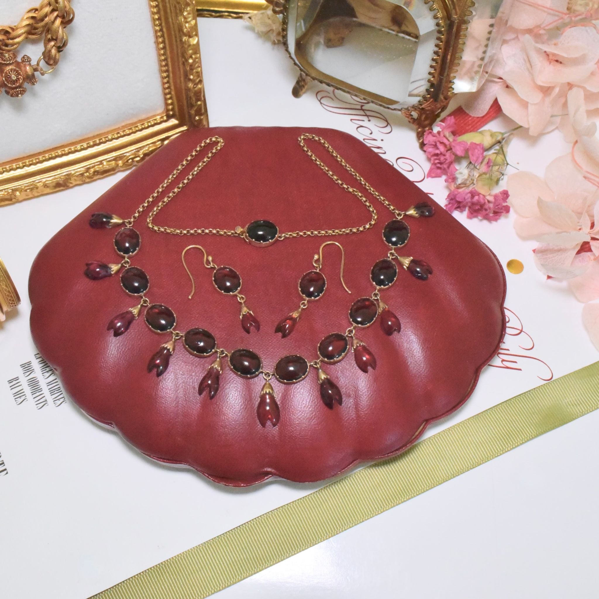 Antique 9ct Rose Gold Garnet Demi-Parure Fringe Necklace And Earrings Circa 1900-1910