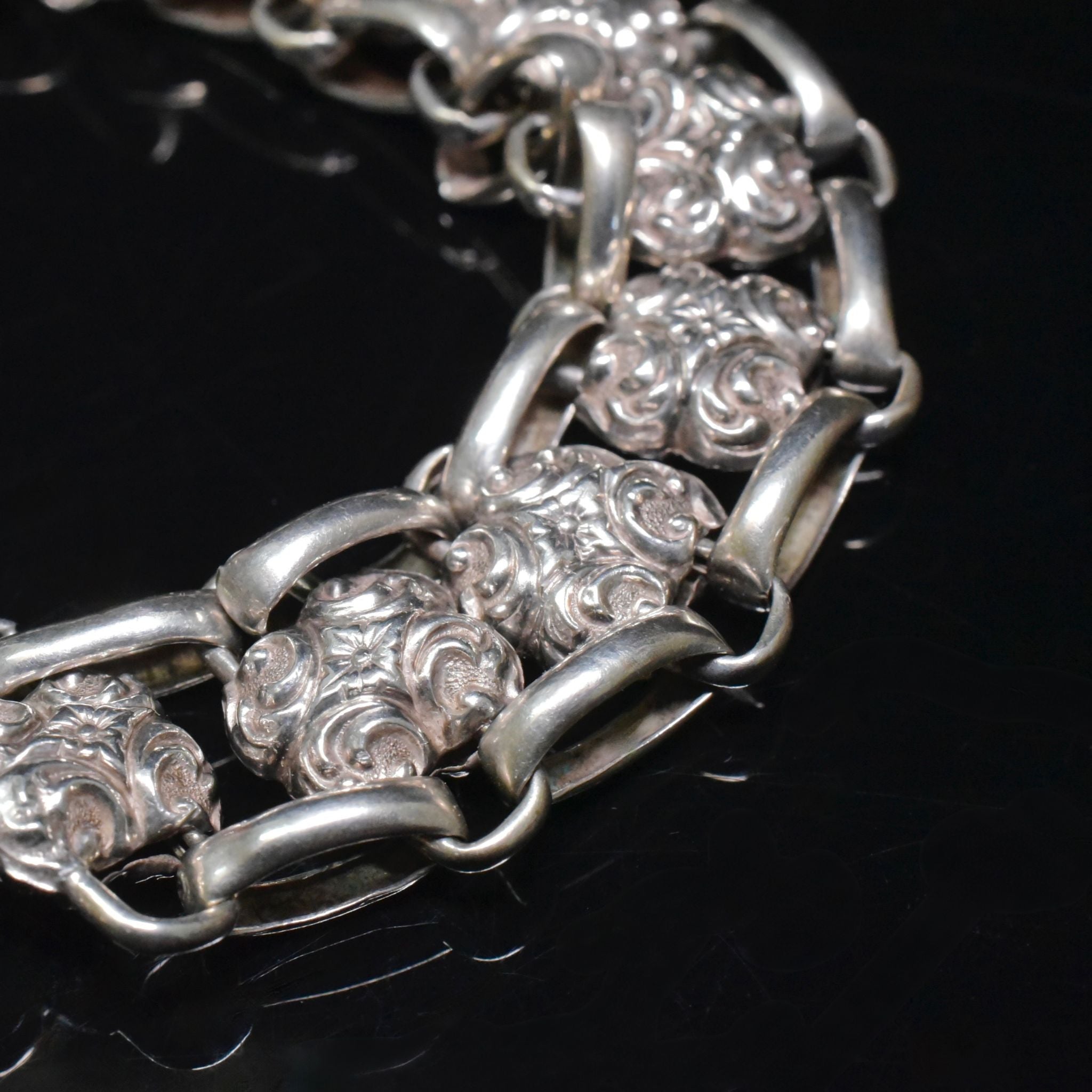 Fabulous Antique Victorian Sterling Silver Heart Padlock Bracelet Circa 1890’s