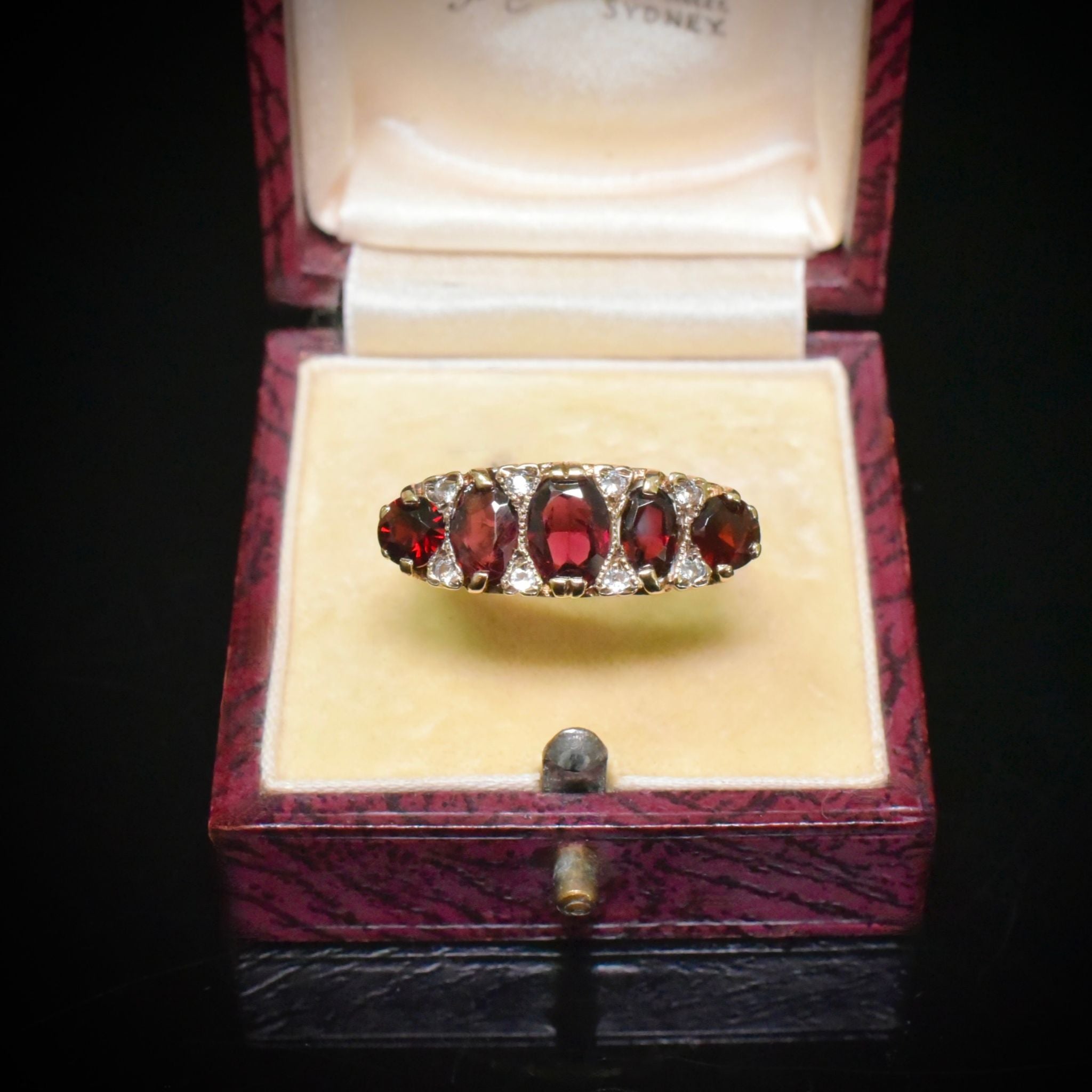 Vintage 9ct Yellow Gold Garnet And White Gem Ring - Birmingham 1977
