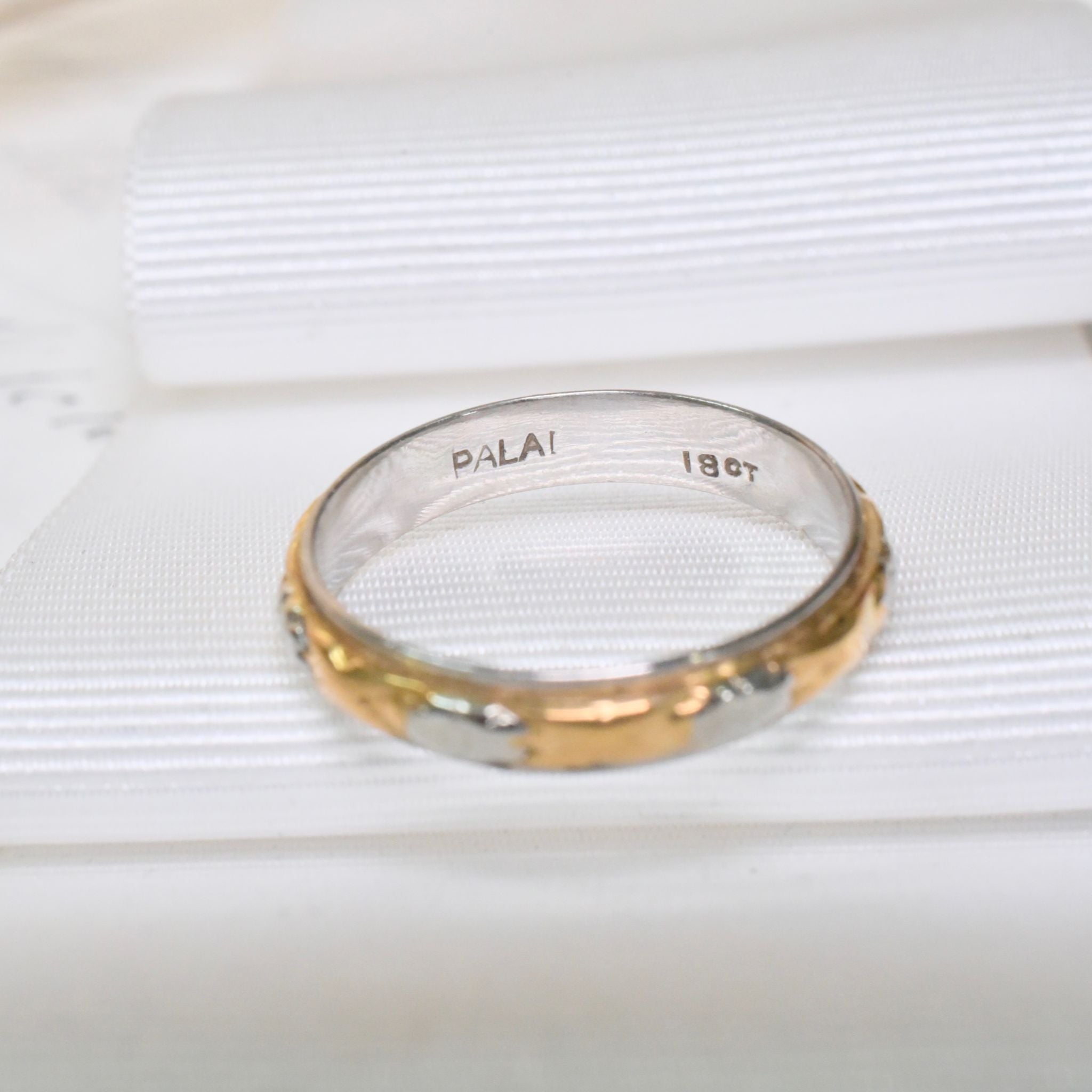 Vintage Australian 18ct Gold And Palladium ‘Cherry Blossom’ Band Circa 1935-40’s